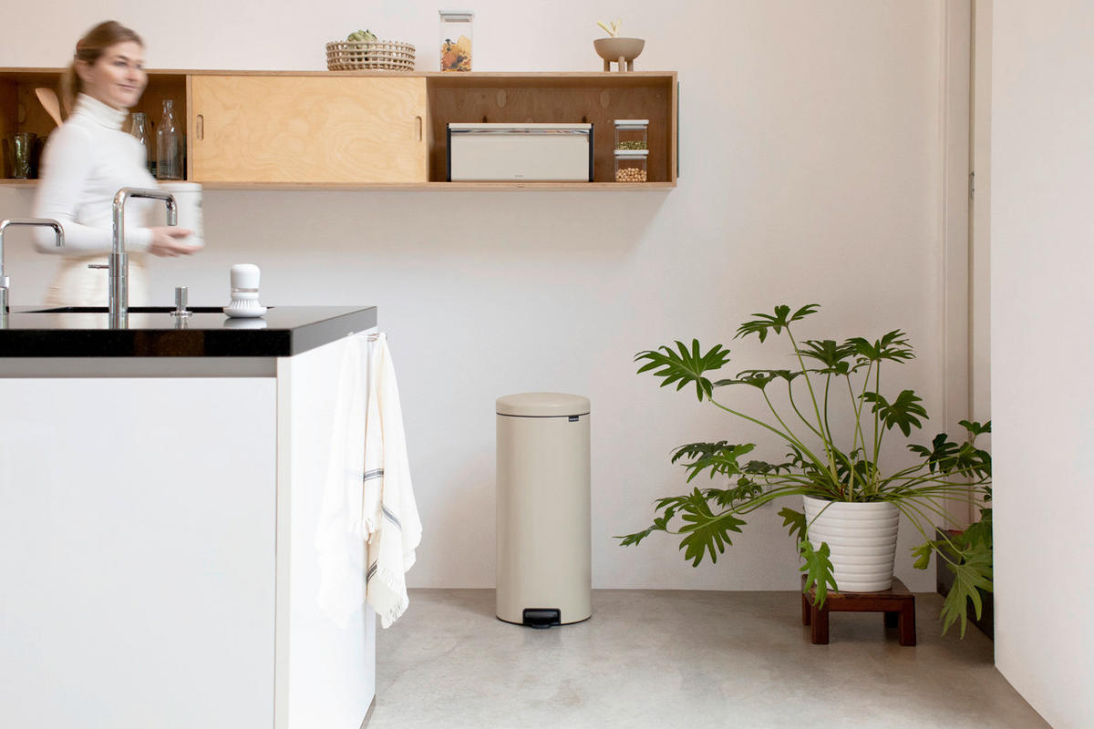 ODPADKOVÝ KÔŠ  30 l - béžová, Konventionell, kov (29,3/67,9/38cm) - Brabantia