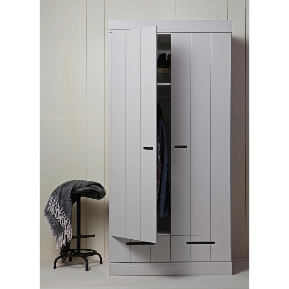 DREHTÜRENSCHRANK  in Grau  - Grau, Design, Holz (94/195/53cm) - Livetastic