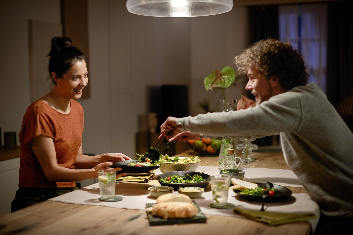 LED-LEUCHTMITTEL   E27 15,5 W  - Weiss, Basics, Kunststoff (6,5/13,7cm) - Philips HUE
