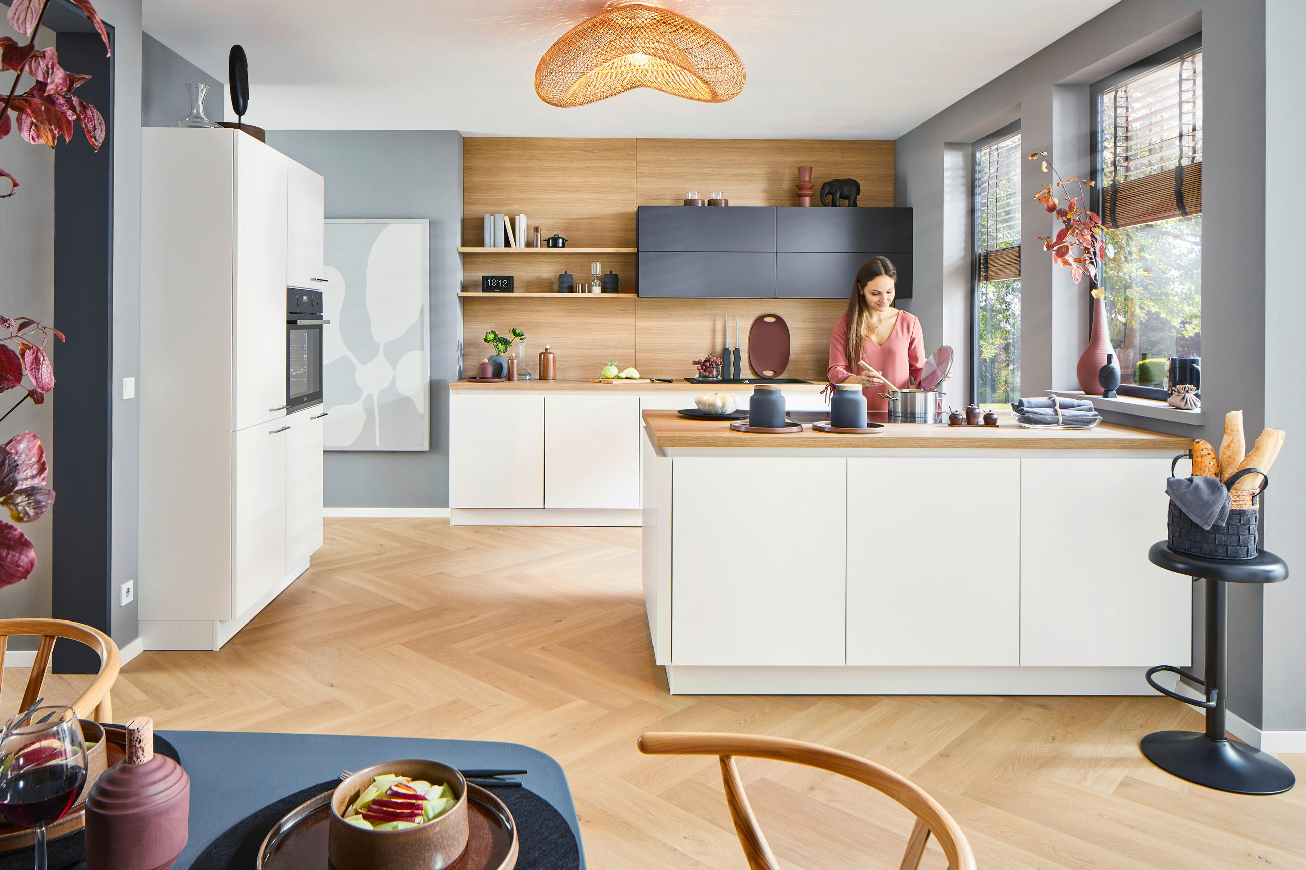 EINBAUKÜCHE   - Weiß, Design, Holzwerkstoff - Dieter Knoll