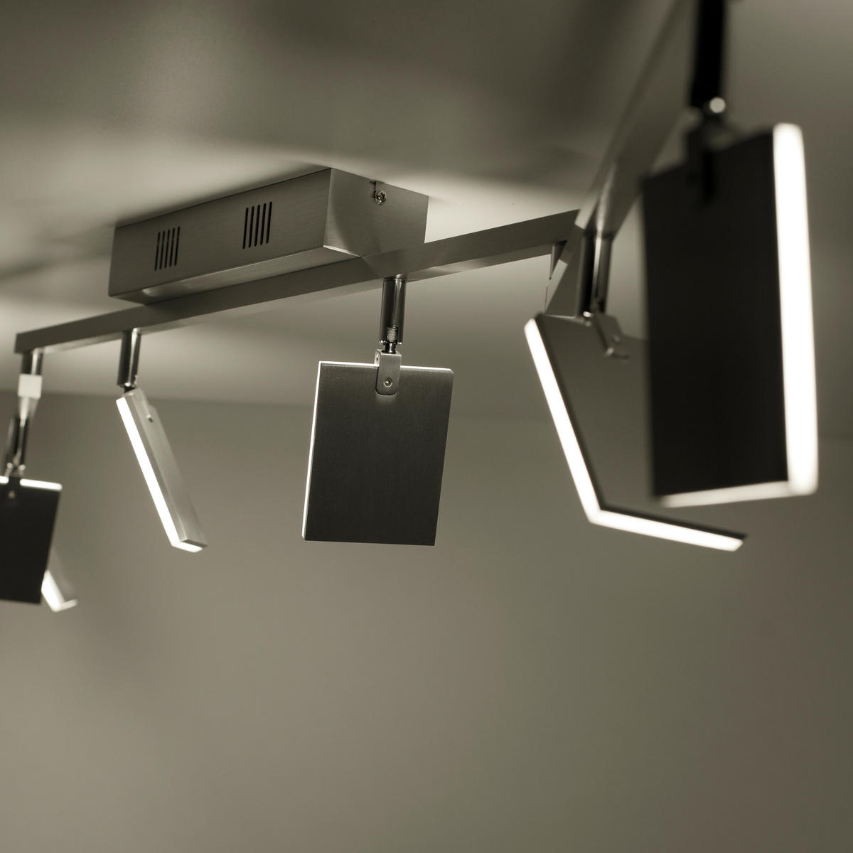 LED-STRAHLER PURE-MIRA 161/104/24 cm   - Alufarben, Design, Kunststoff/Metall (161/104/24cm) - Neuhaus PURE