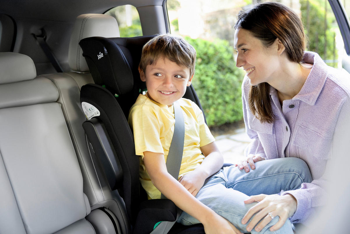 JOIE Kinderautositz "i-Trillo FX" in Shale-Schwarz