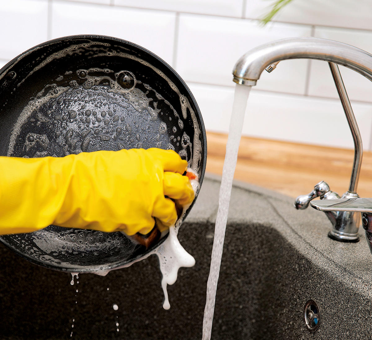 BRATPFANNE VULCANO ILAG®-Antihaftbeschichtung  - Silberfarben, Basics, Metall (24/4cm) - Spring