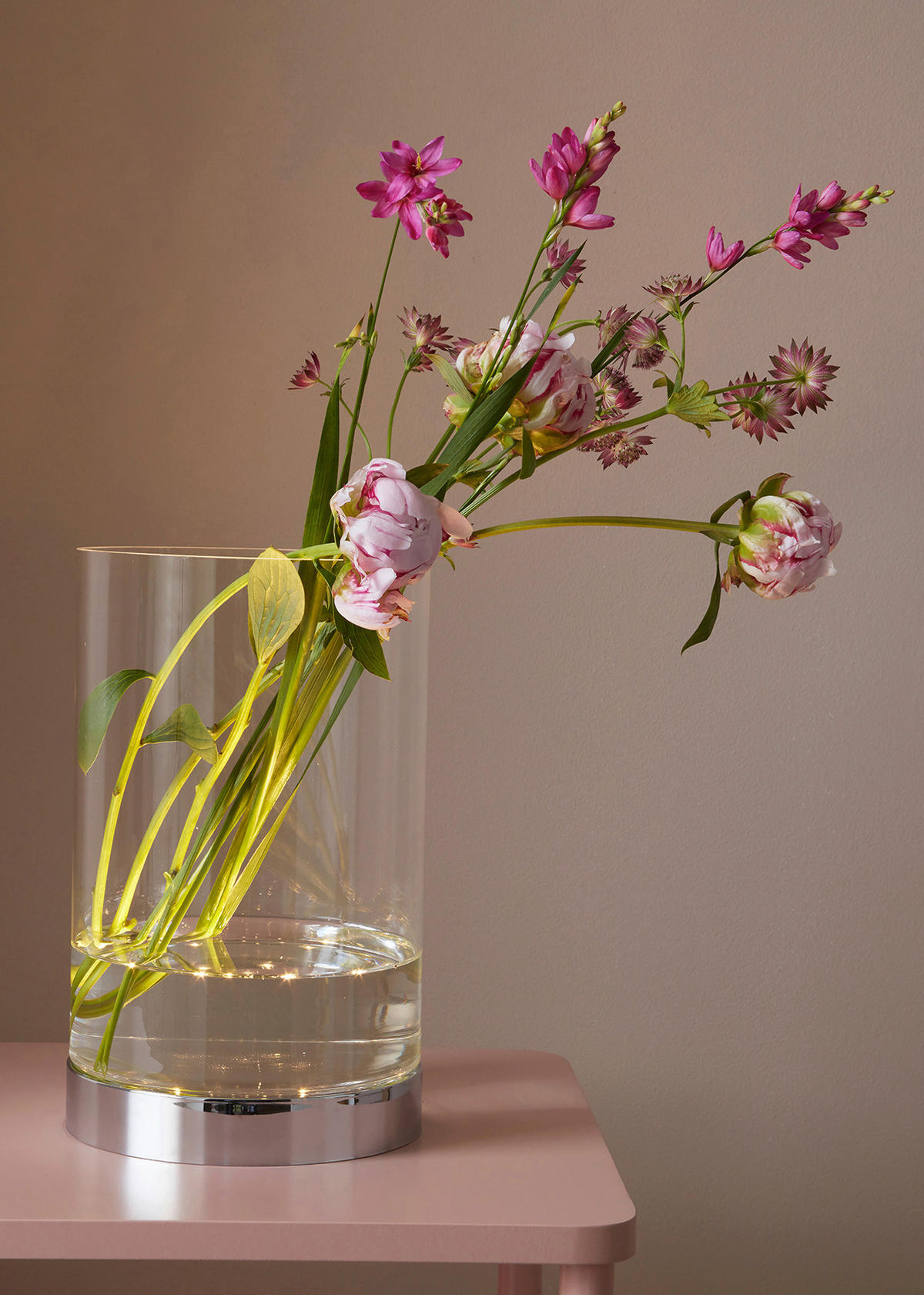 VAS  - transparent, Trend, glas (18/29cm) - Markslöjd