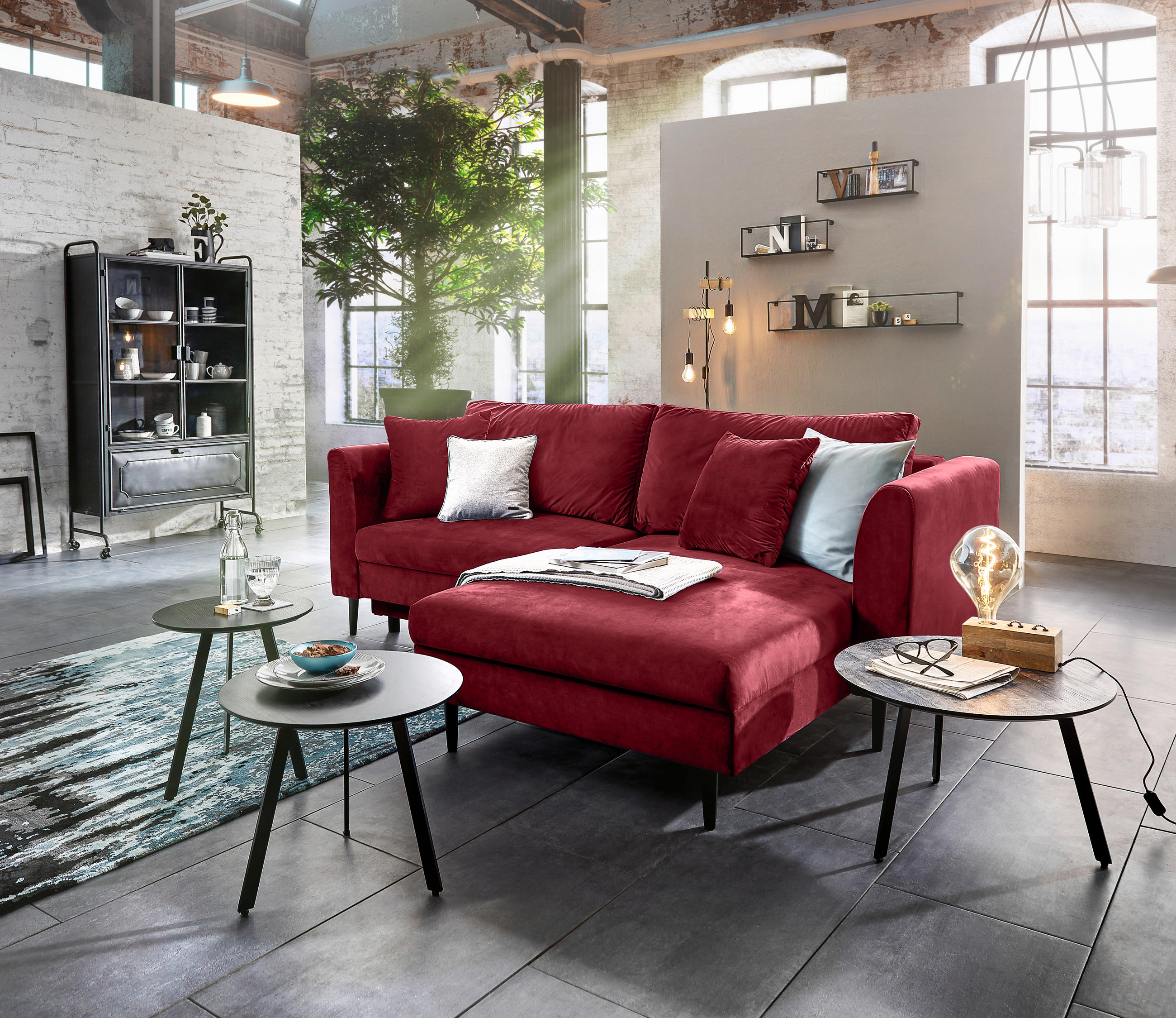 ECKSOFA Rot Velours  - Rot/Schwarz, Design, Holz/Textil (235/165cm) - Ti'me