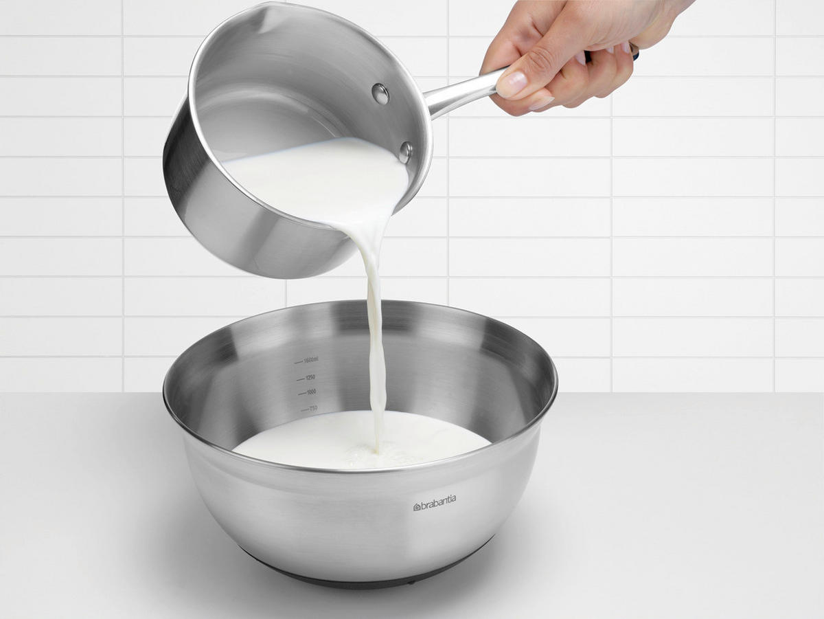 POSODA ZA MEŠANJE - Basics, kovina (21,7/11/21,7cm) - Brabantia