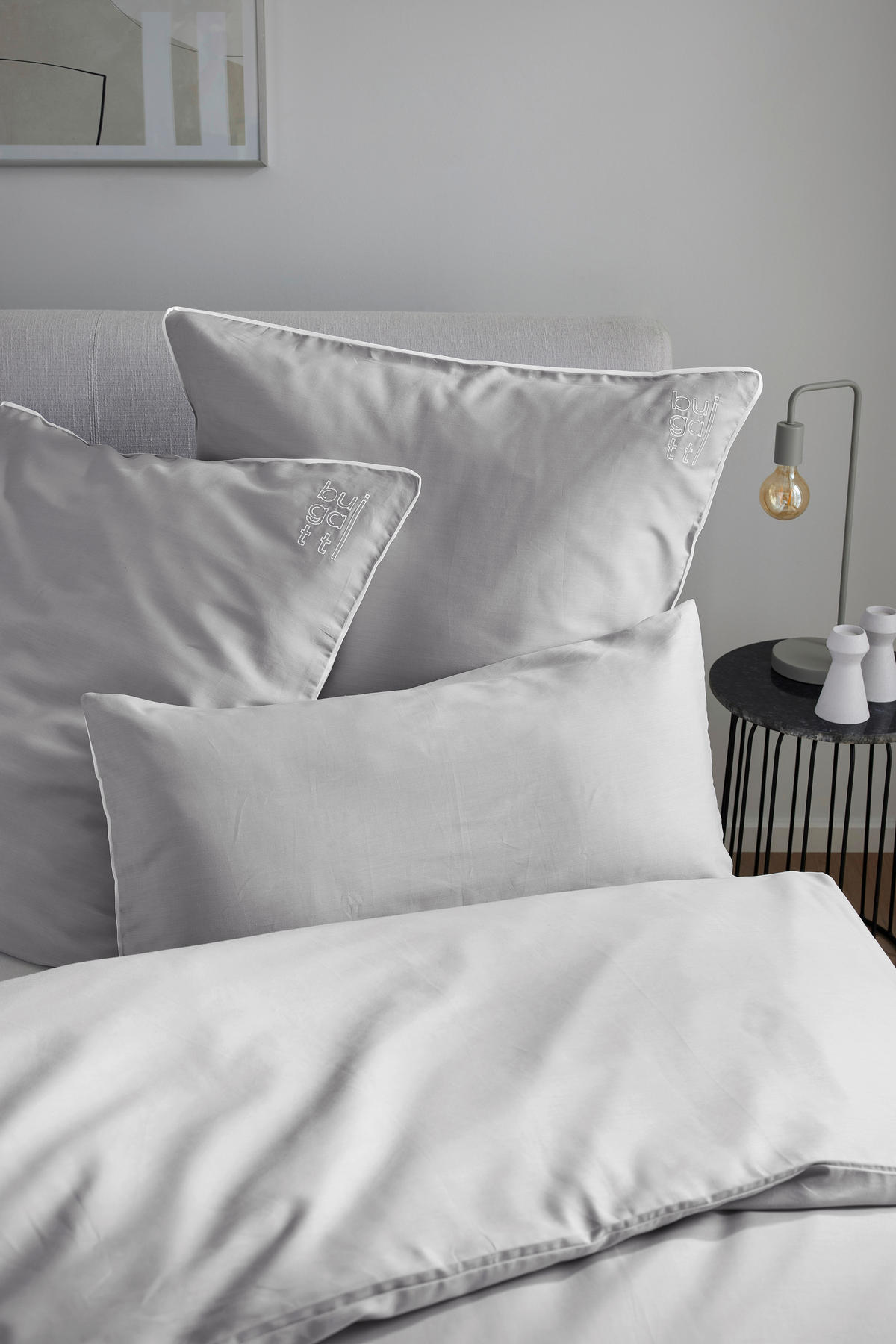 BETTWÄSCHE Makosatin 155/220 cm  - Silberfarben, Basics, Textil (155/220cm) - Bugatti