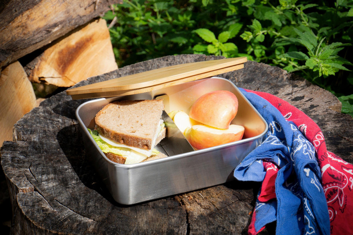 LUNCHBOX - Silberfarben, Basics, Holz/Metall (20/15/7,5cm) - Echtwerk