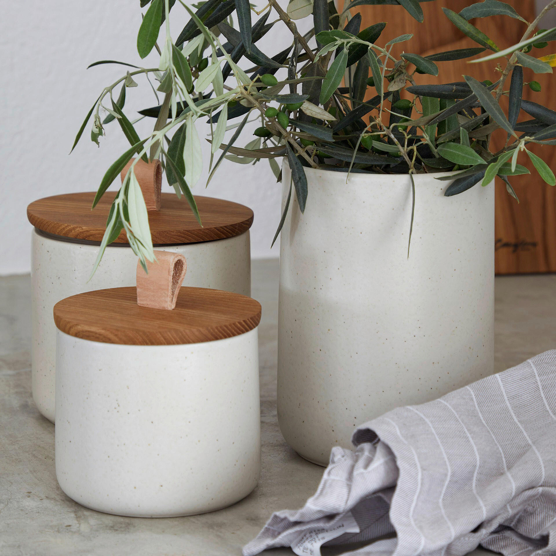 VORRATSDOSE PACIFICA 1.35 L - Eichefarben/Creme, Basics, Keramik/Holz (15/14cm) - Costa Nova