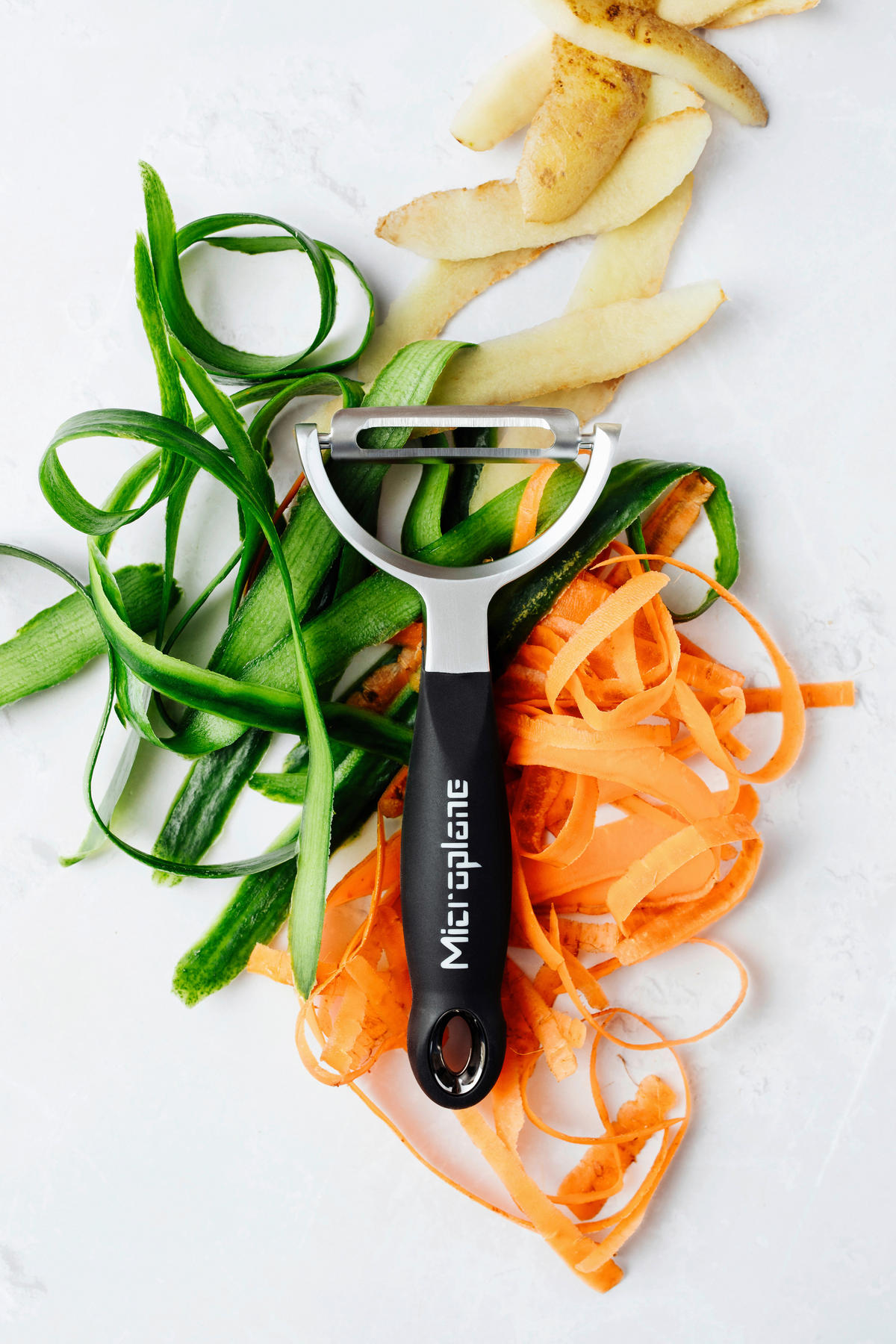 LUPILEC  Professional       16.4/7.5/2.5 cm     - Basics, kovina/umetna masa (16.4/7.5/2.5cm) - MICROPLANE