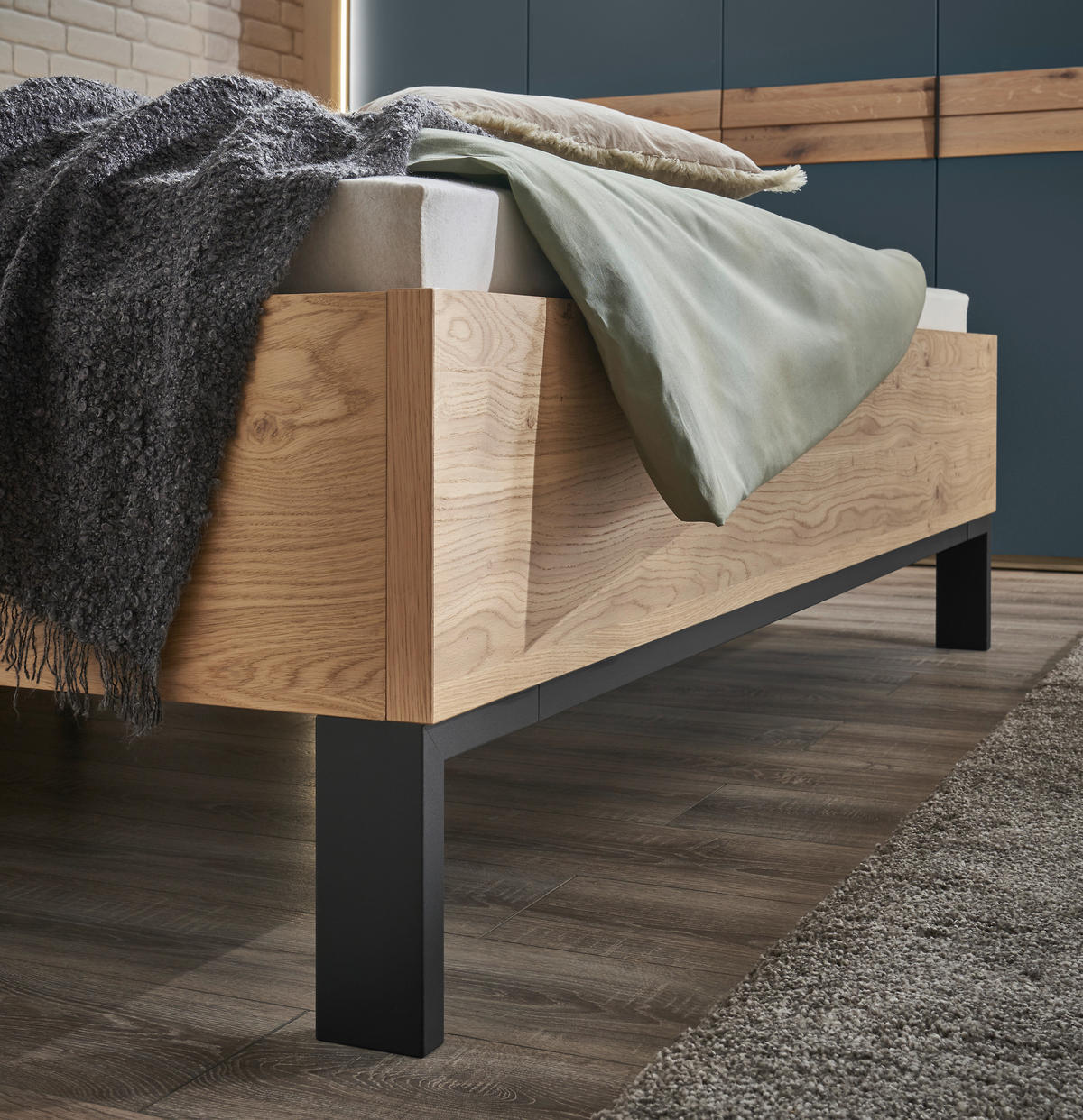 BETTANLAGE 180/200 cm  in Blau, Eichefarben  - Blau/Eichefarben, Design, Holz/Holzwerkstoff (180/200cm) - Dieter Knoll