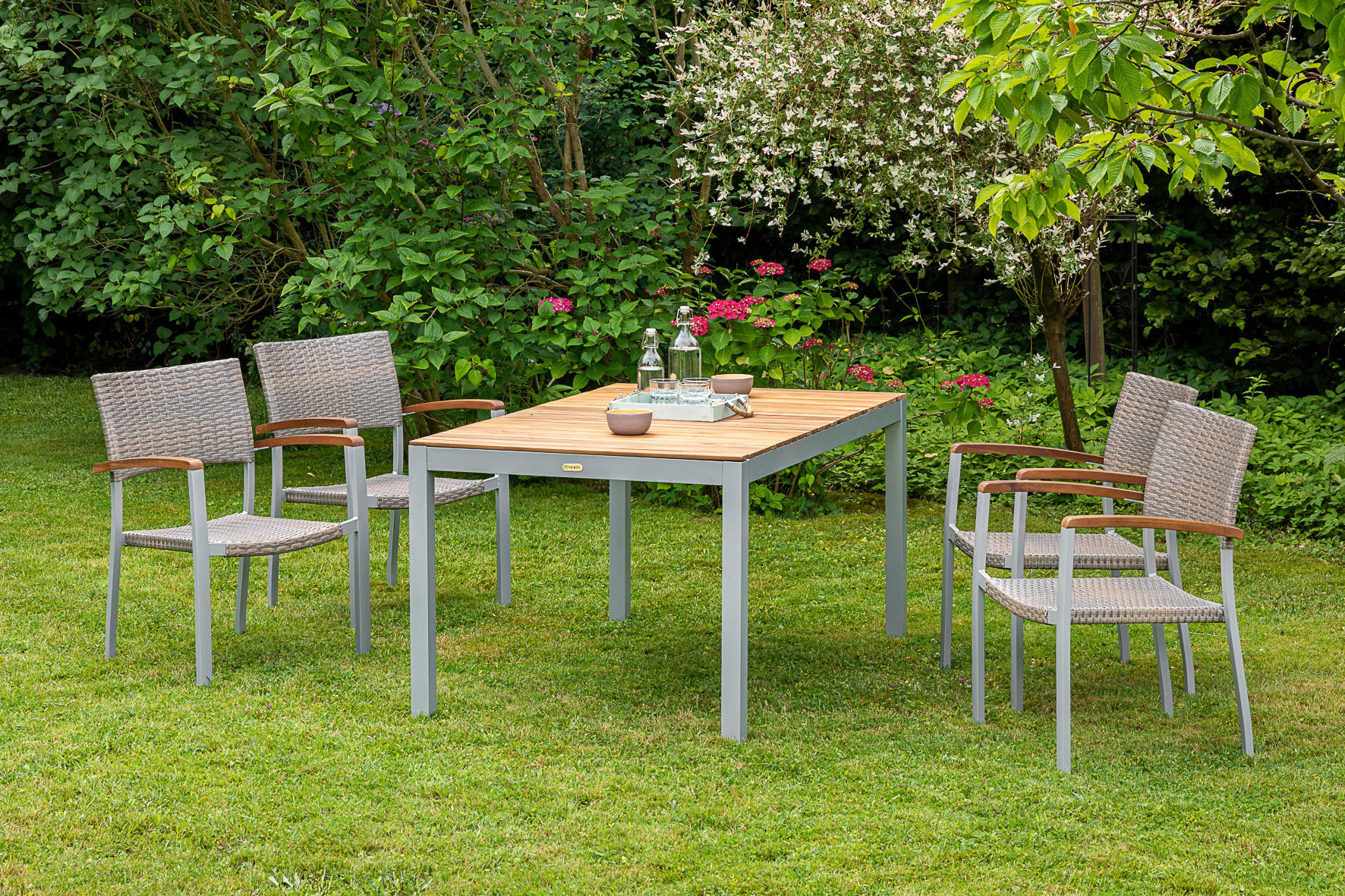 GARTENSESSEL-SET in Holz, Metall, Kunststoff Silberfarben, Akaziefarben, Beige  - Beige/Silberfarben, ROMANTIK / LANDHAUS, Holz/Kunststoff (60/85/55,5cm) - Gardenson