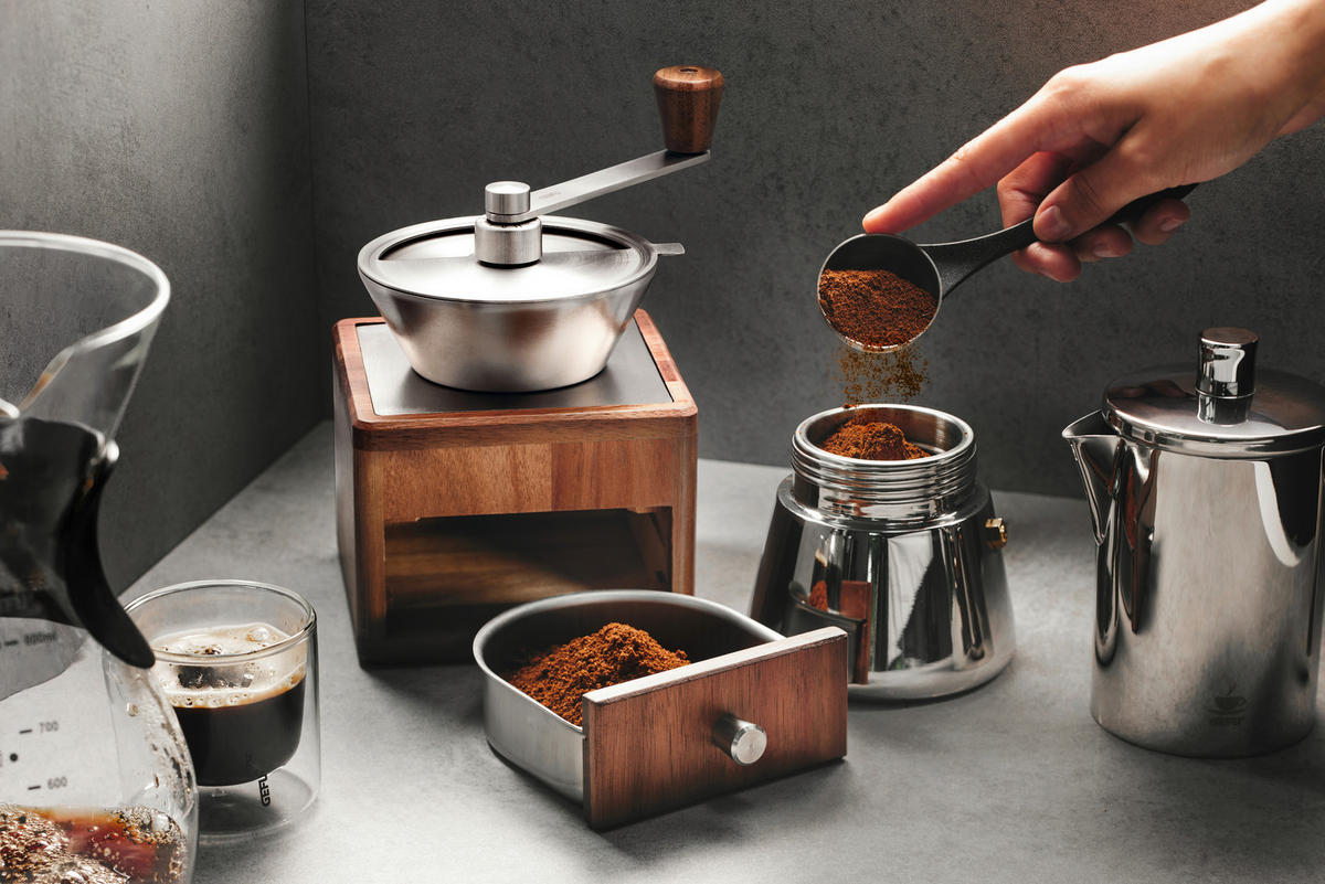 KAFFEEMÜHLE GIRO  - Basics, Holz/Keramik (18,5/12/17,8cm) - Gefu
