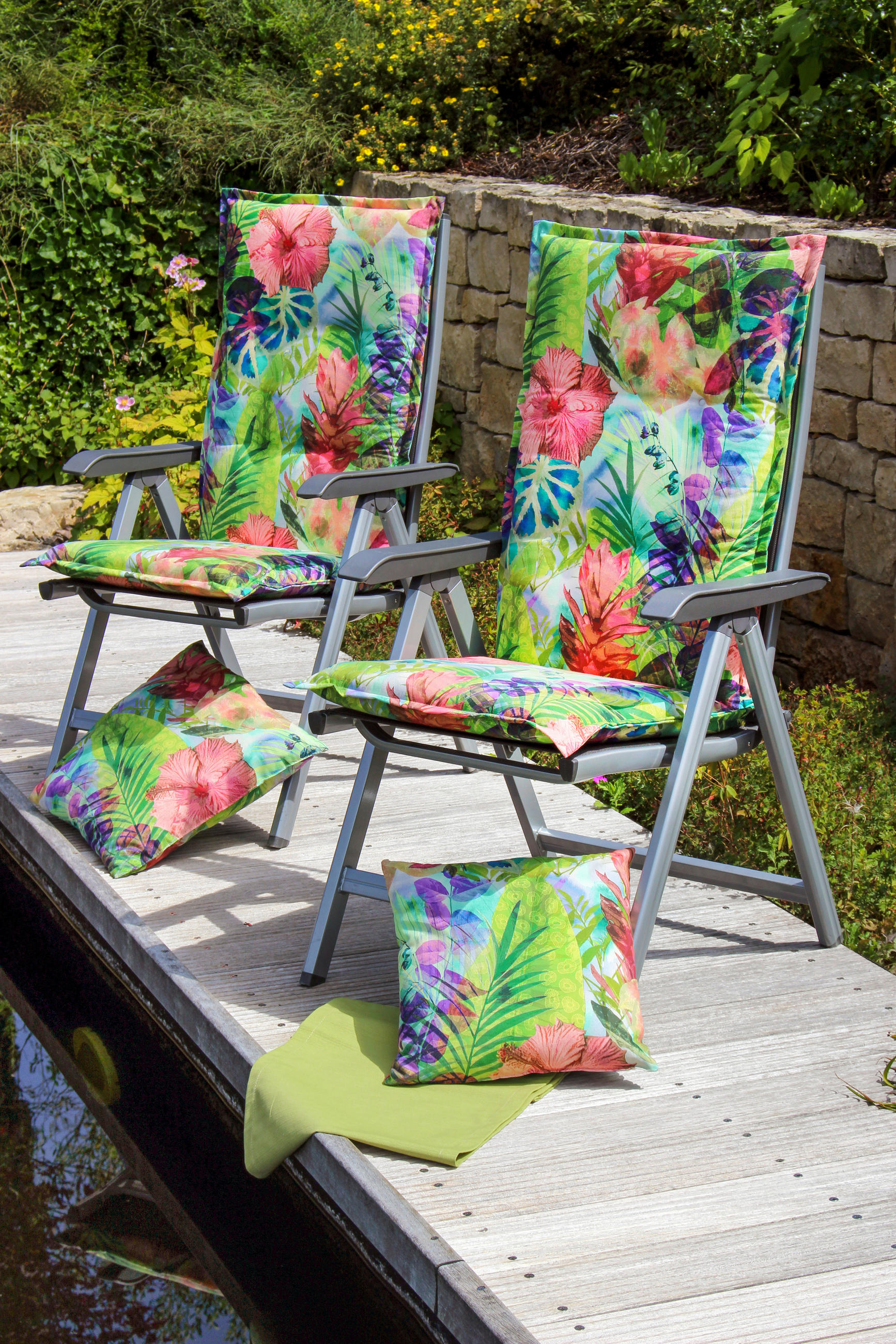 SESSELAUFLAGE Blume  - Blau/Lila, Design, Textil (50/7/120cm)
