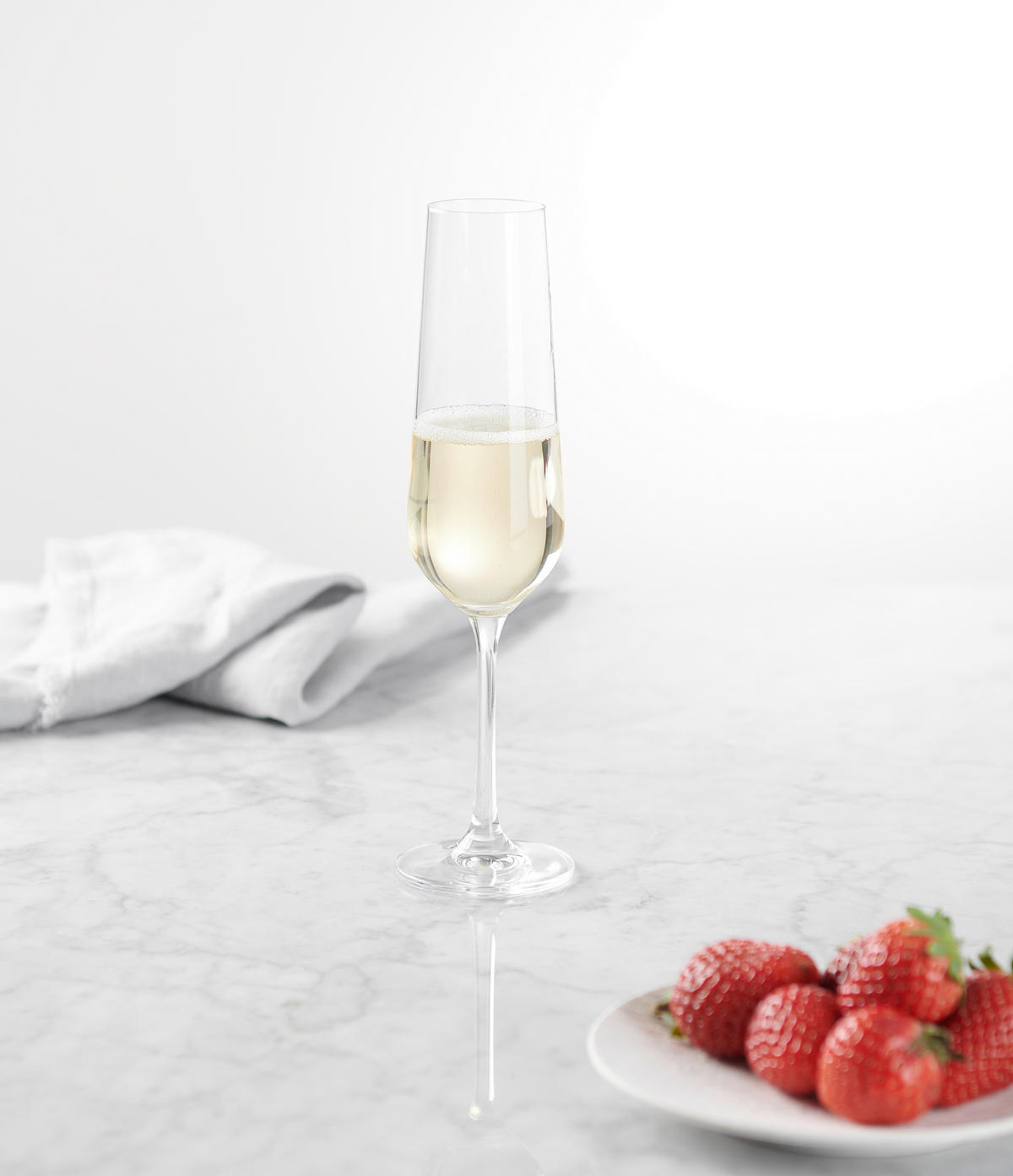 ČAŠA ZA PENUŠAVO VINO  220 ml  - providno, Osnovno, staklo (0,22l) - Novel