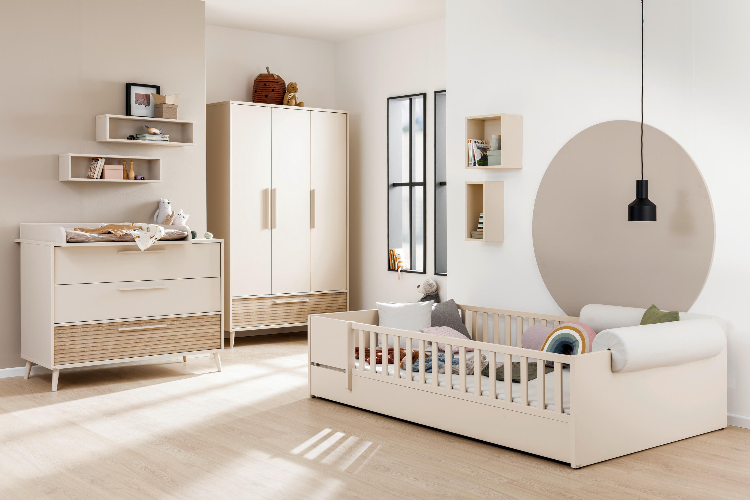 KLEIDERSCHRANK 3-türig Eichefarben, Beige  - Eichefarben/Beige, Basics, Holzwerkstoff (124/204/57cm) - Paidi