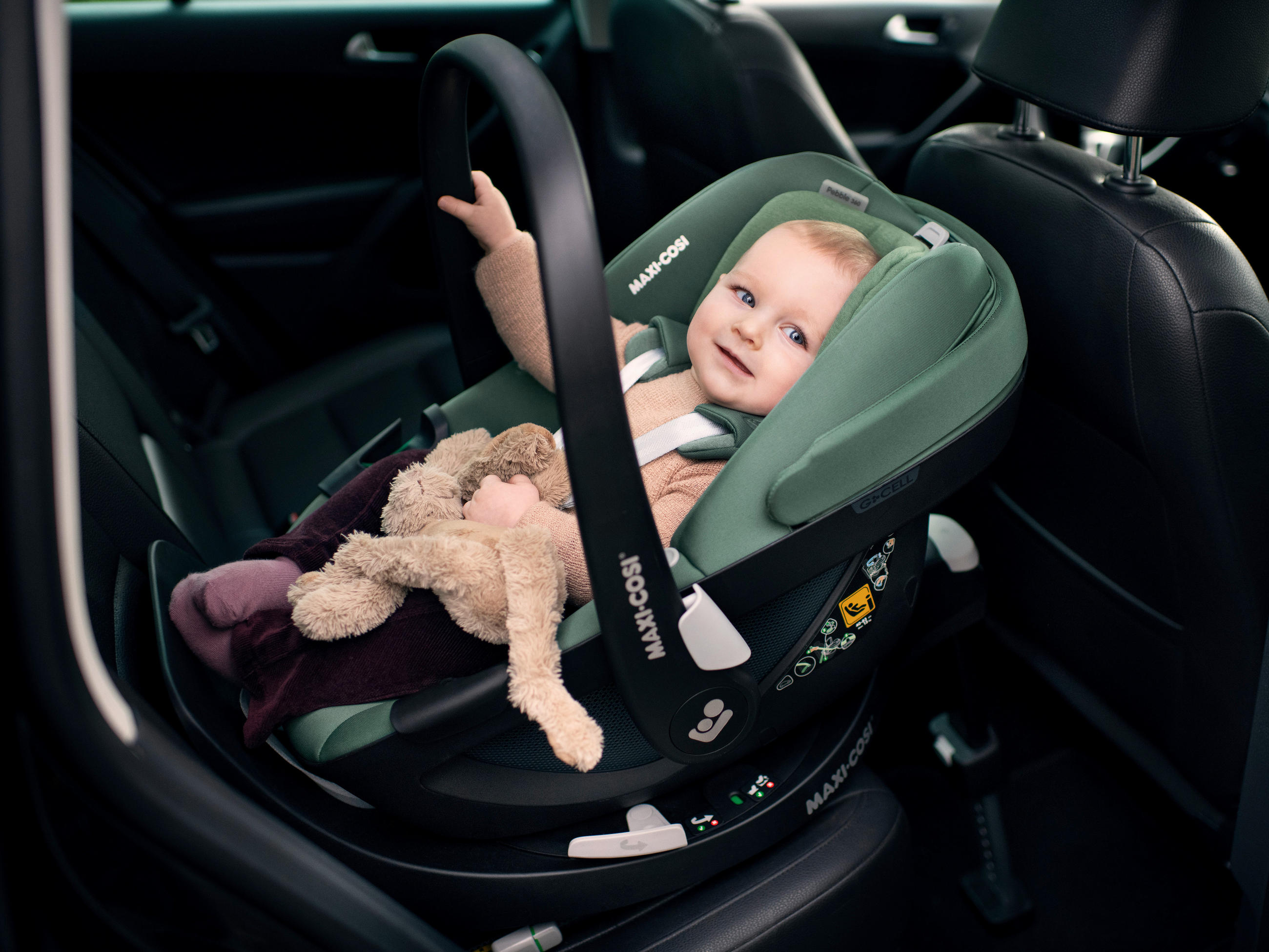 BABYSCHALE Pebble 360 Essential Graphite   - Graphitfarben, Basics, Kunststoff/Textil (44/56/67cm) - Maxi-Cosi
