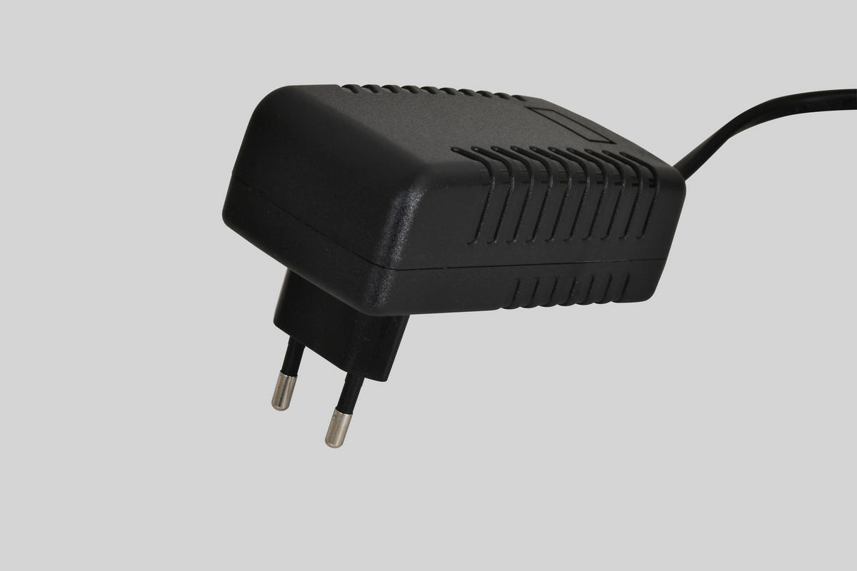 LED-STEHLEUCHTE Biarritz 25/140/25 cm  - Sandfarben/Schwarzchrom, Design, Kunststoff/Metall (25/140/25cm)