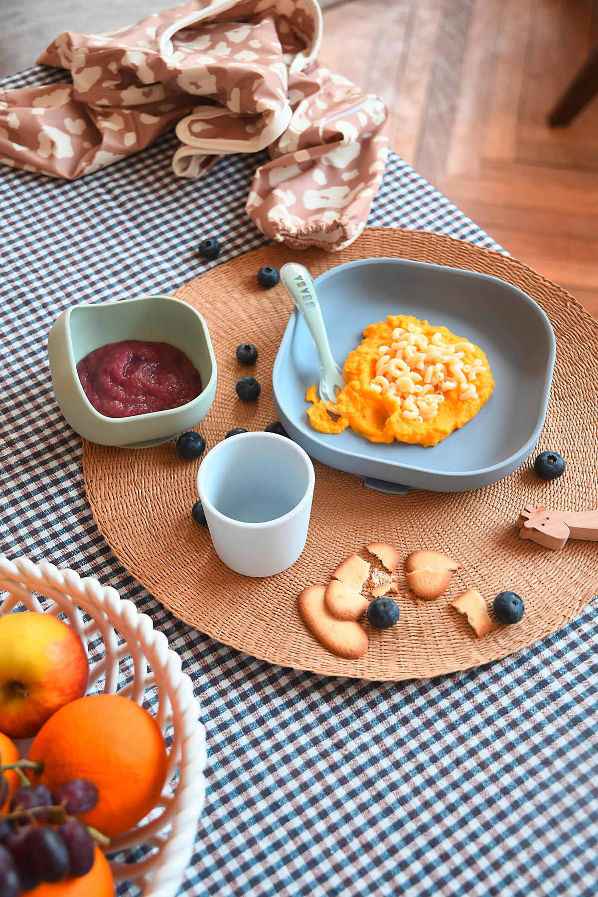 ESSSET Essset  - Salbeigrün/Perlmutt, Basics, Kunststoff (18/18/7cm) - Beaba