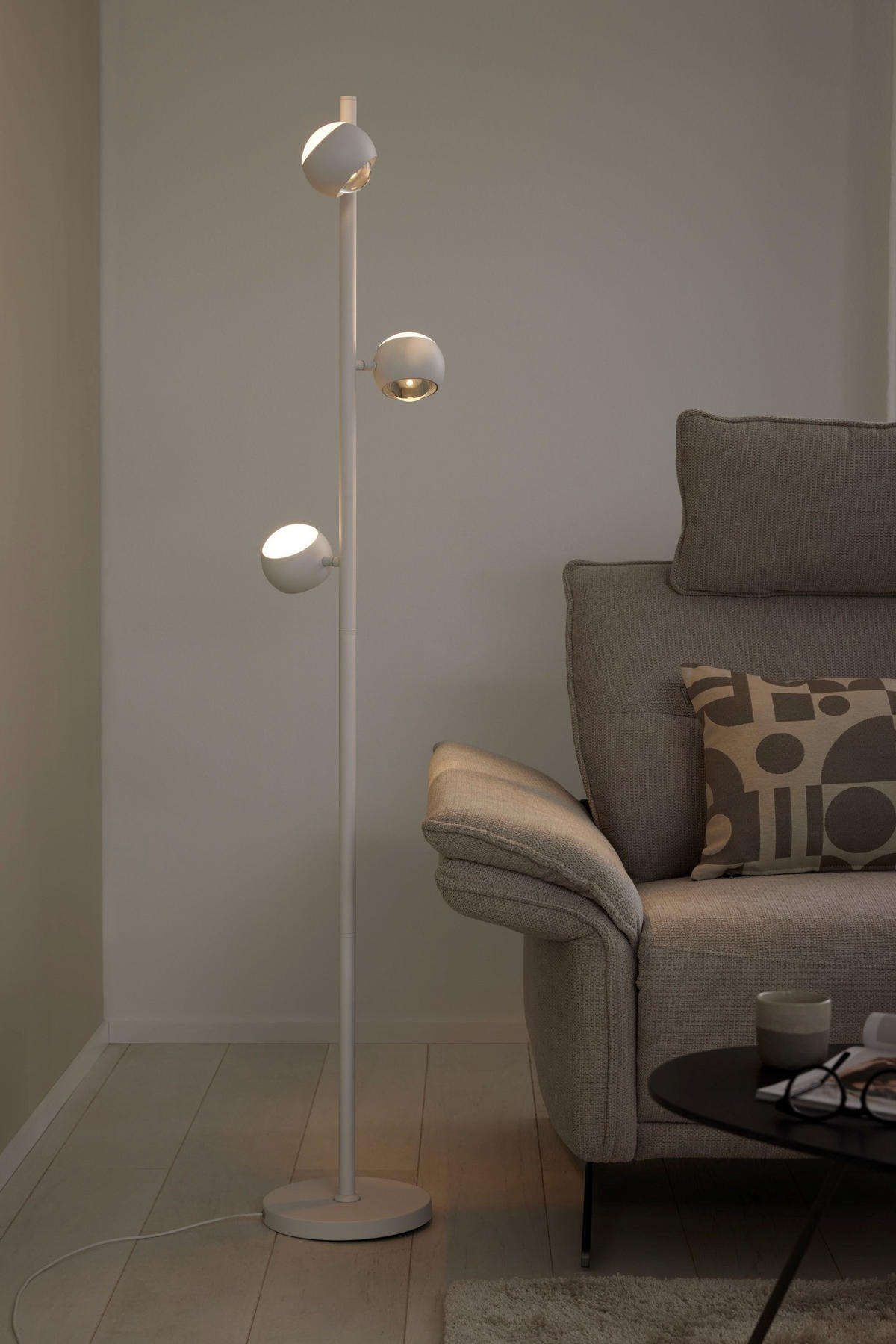 STOJACIA LED LAMPA, 23/150 cm  - biela, Konventionell, kov (23/150cm) - Musterring
