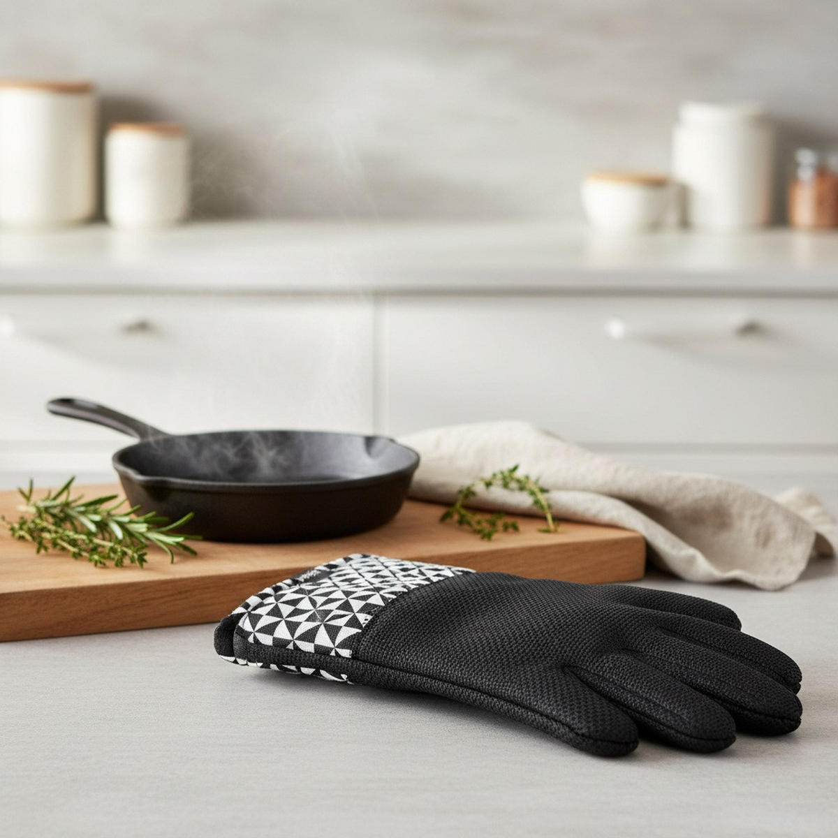 OFENHANDSCHUH Schwarz, Weiss  - Weiss/Schwarz, Basics, Kunststoff (19/3/35cm) - moHA!