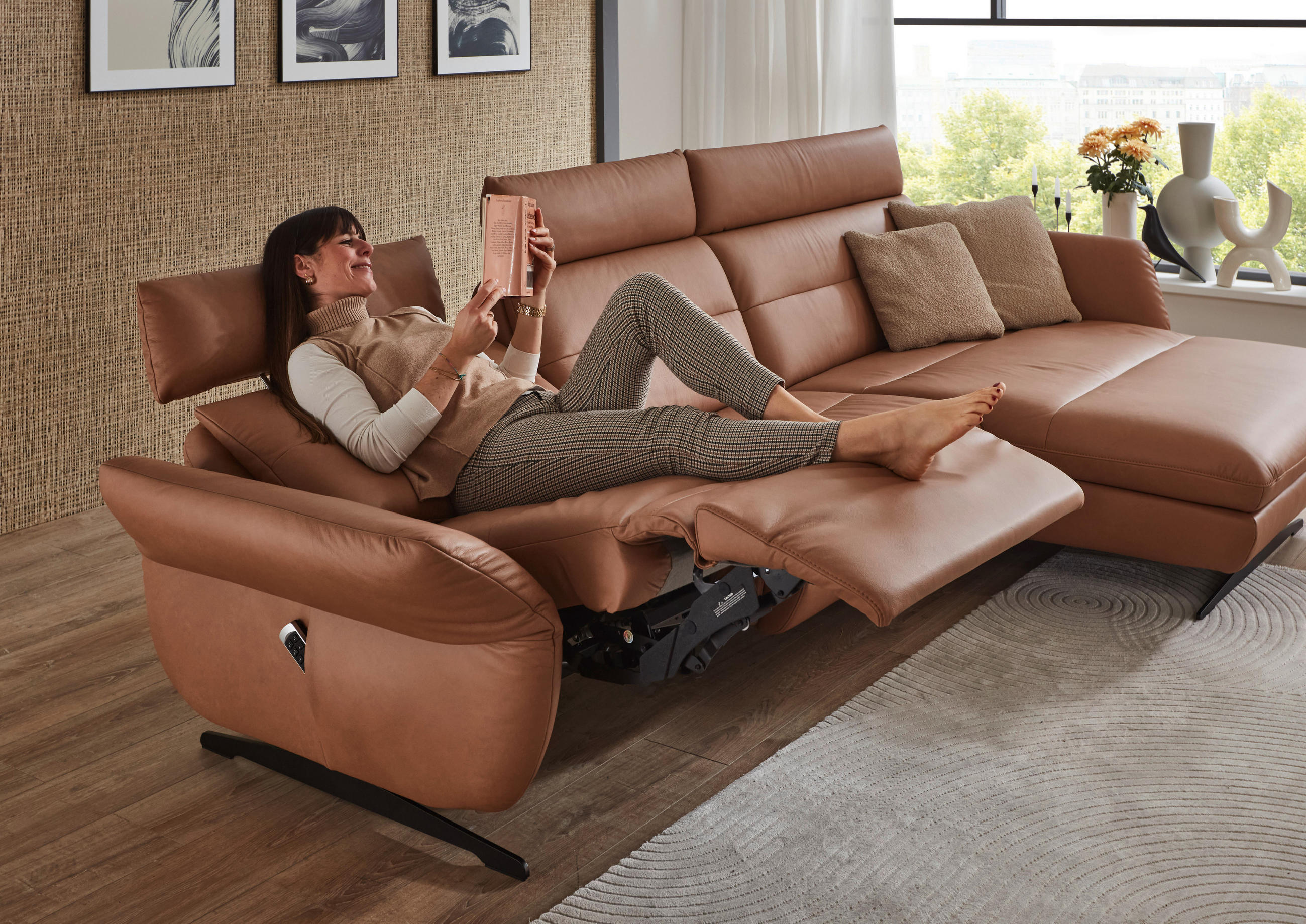 Thumbnail - Dieter Knoll Ecksofa, Haselnuss, Leder, Echtleder, Nappaleder, 3-4-Sitzer, Ottomane links, L-Form, 300x157 cm, Typenausw...