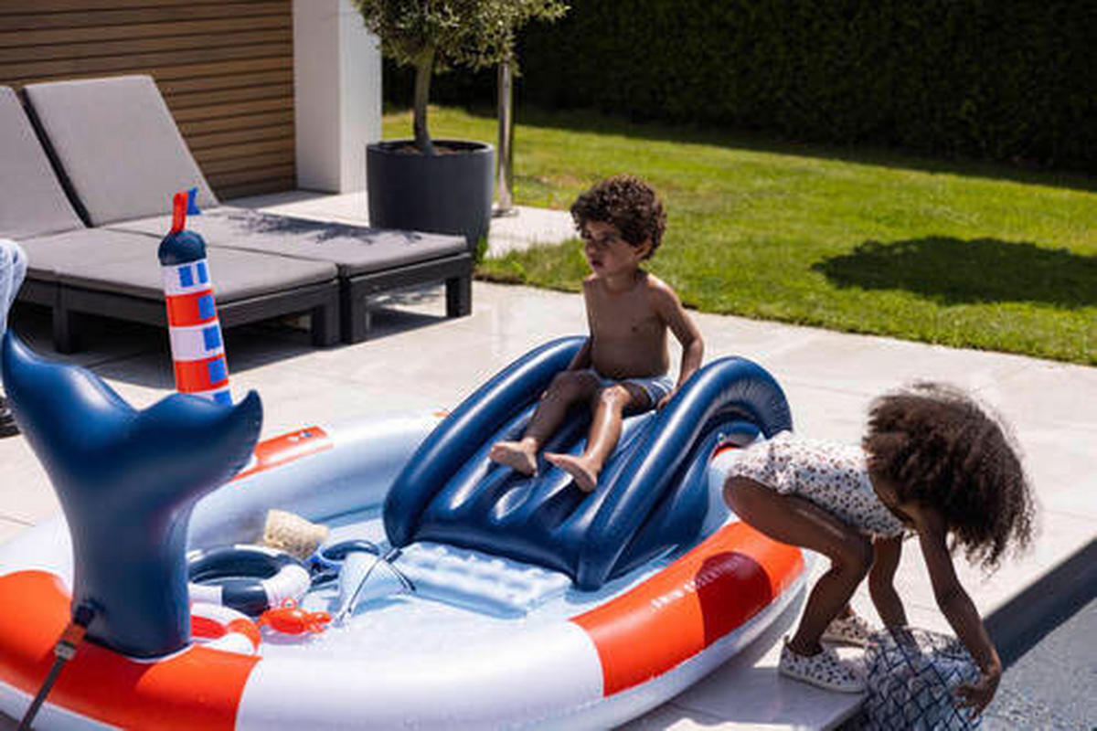 SPIELPOOL Whale Adventure Pool 215/84/156 cm  - Rot/Weiß, Basics, Kunststoff (215/84/156cm)