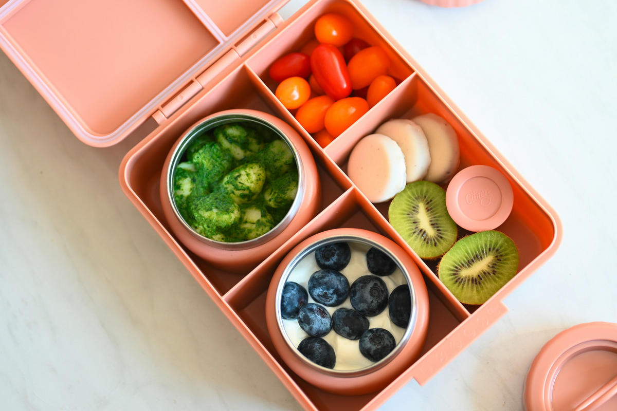 LUNCHBOX 1900 l  - Pink/Altrosa, Basics, Kunststoff/Metall (22/19/7cm)