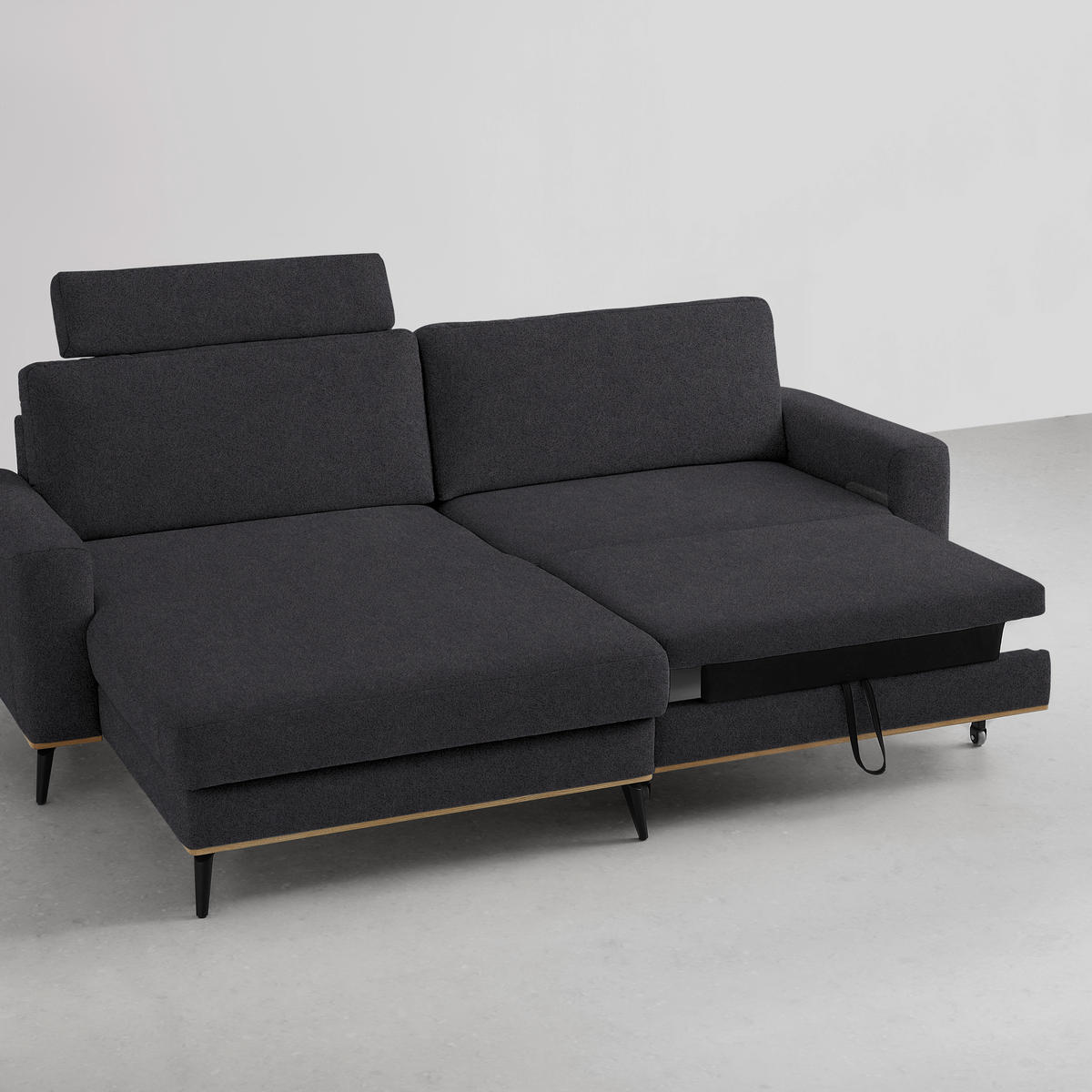 ECKSOFA in Lederlook, Mikrofaser Platinfarben  - Platinfarben/Schwarz, Konventionell, Holz/Textil (167/234cm) - MID.YOU