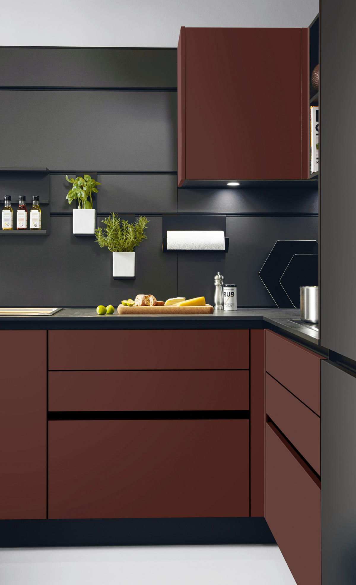 EINBAUKÜCHE SILVIA  - Rot/Schwarz, Design, Holzwerkstoff - Novel