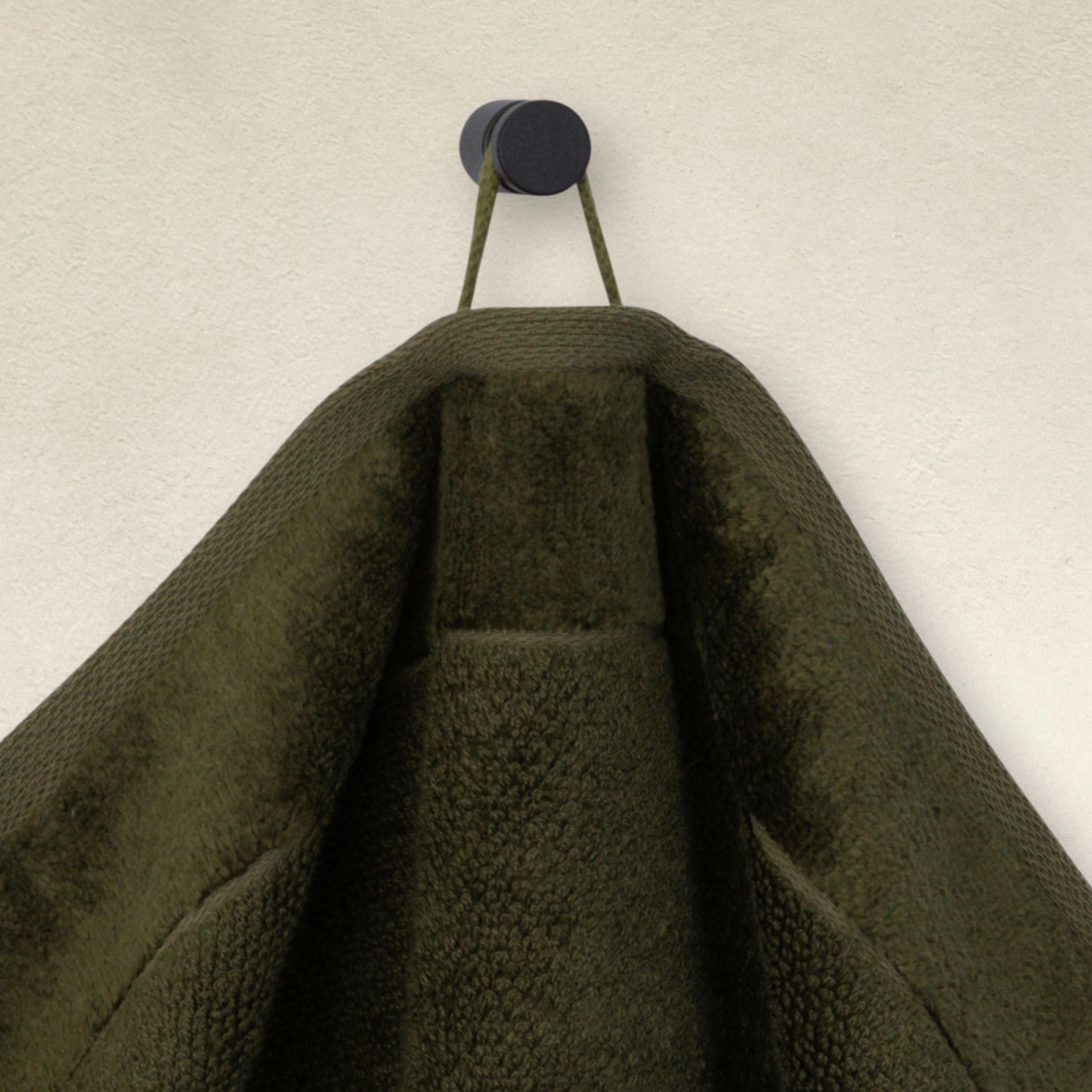 Thumbnail - Moeve Duschtuch Bamboo Luxe, Olivgrün, Textil, Uni, 80x150 cm, Oeko-Tex® Standard 100, saugfähig, strapazierfähig, angen...