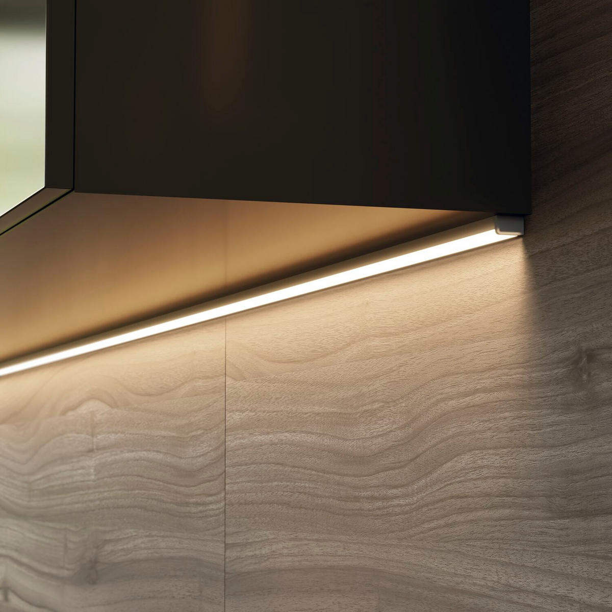 UNTERBAULEUCHTE - Silberfarben, Metall (120/1,4/2,2cm) - HKT