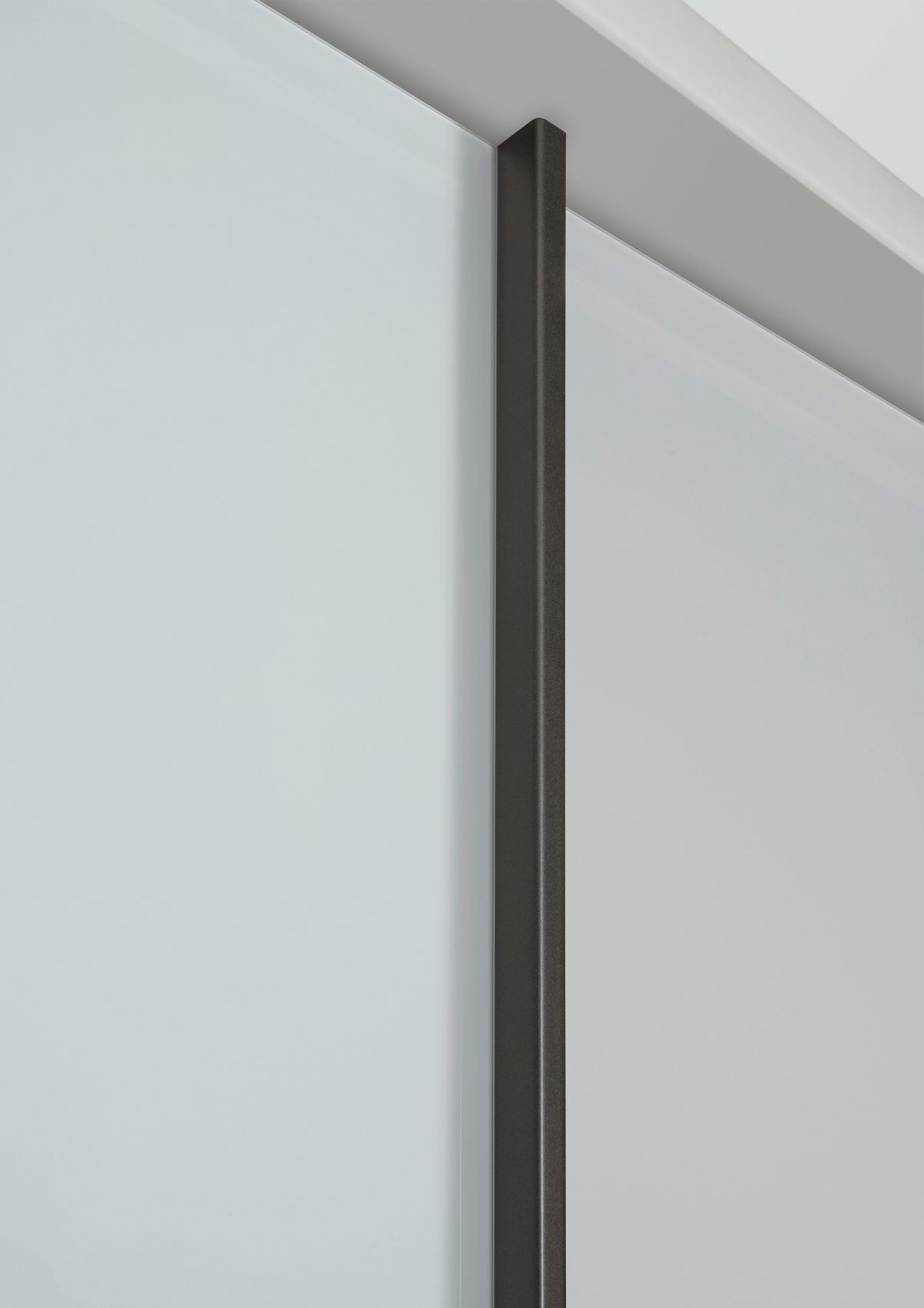 SCHWEBETÜRENSCHRANK  in Champagner, Eiche Bianco  - Schieferfarben/Eiche Bianco, KONVENTIONELL, Glas/Holzwerkstoff (222,6/236/67cm) - Dieter Knoll