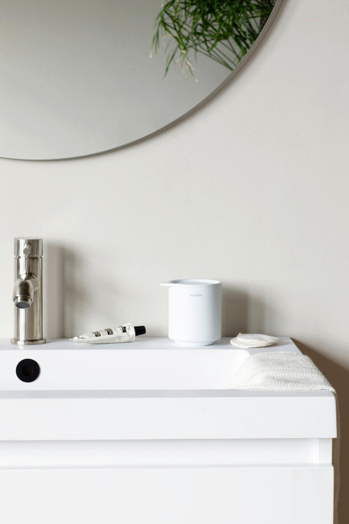 KUPAONSKA ČAŠA  bijela  metal  MINDSET  - bijela, Basics, metal (8.1/9.5/8.1cm) - Brabantia