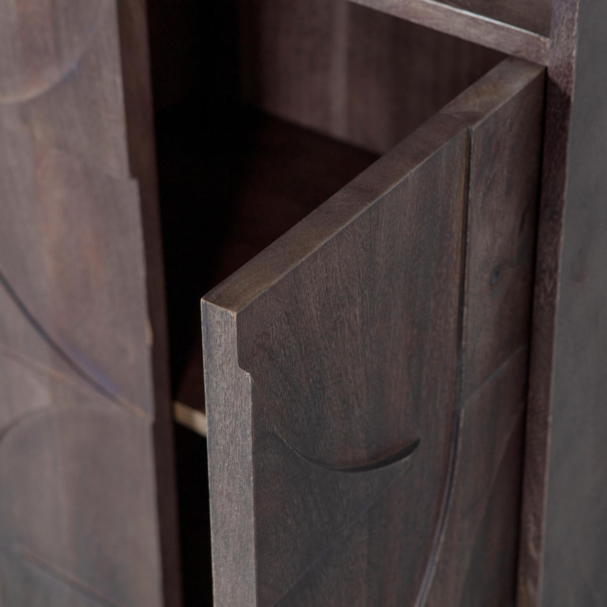 VITRINE in Mangoholz Walnussfarben  - Walnussfarben, Design, Holz (60/200/40cm) - Livetastic