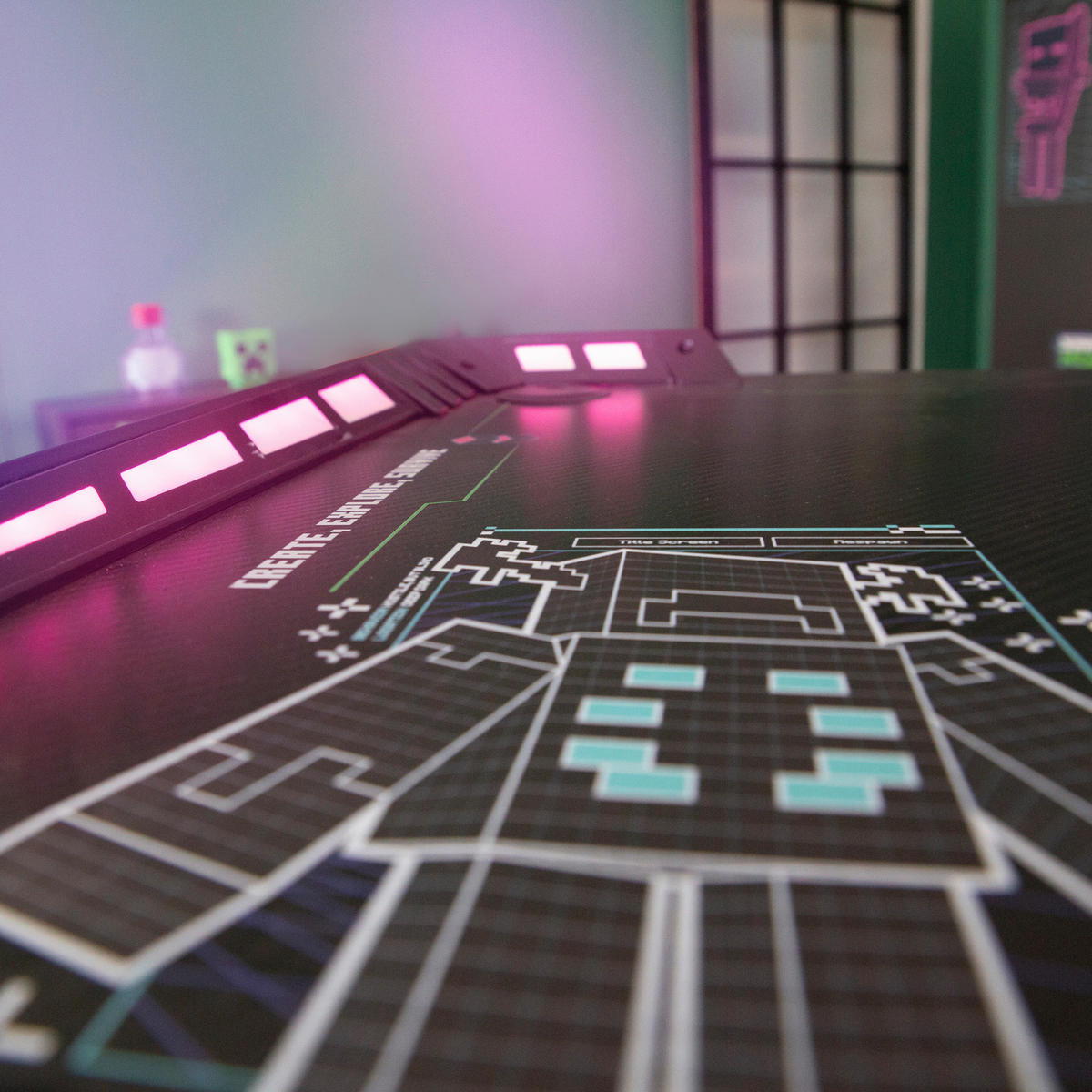 GAMINGTISCH Schwarz  - Schwarz, MODERN, Holzwerkstoff/Metall (120/60/71-118cm) - Minecraft