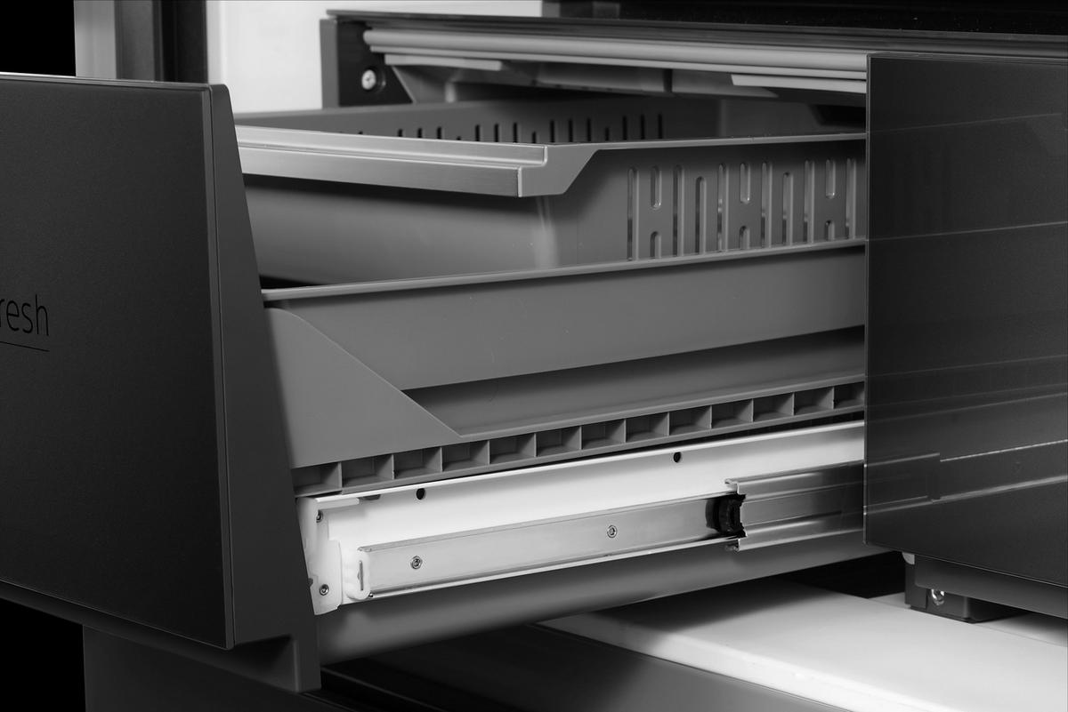 MULTIDÖRR MDRM706BIE70  - svart, Basics, metall/glas (83,3/191/60cm) - Midea