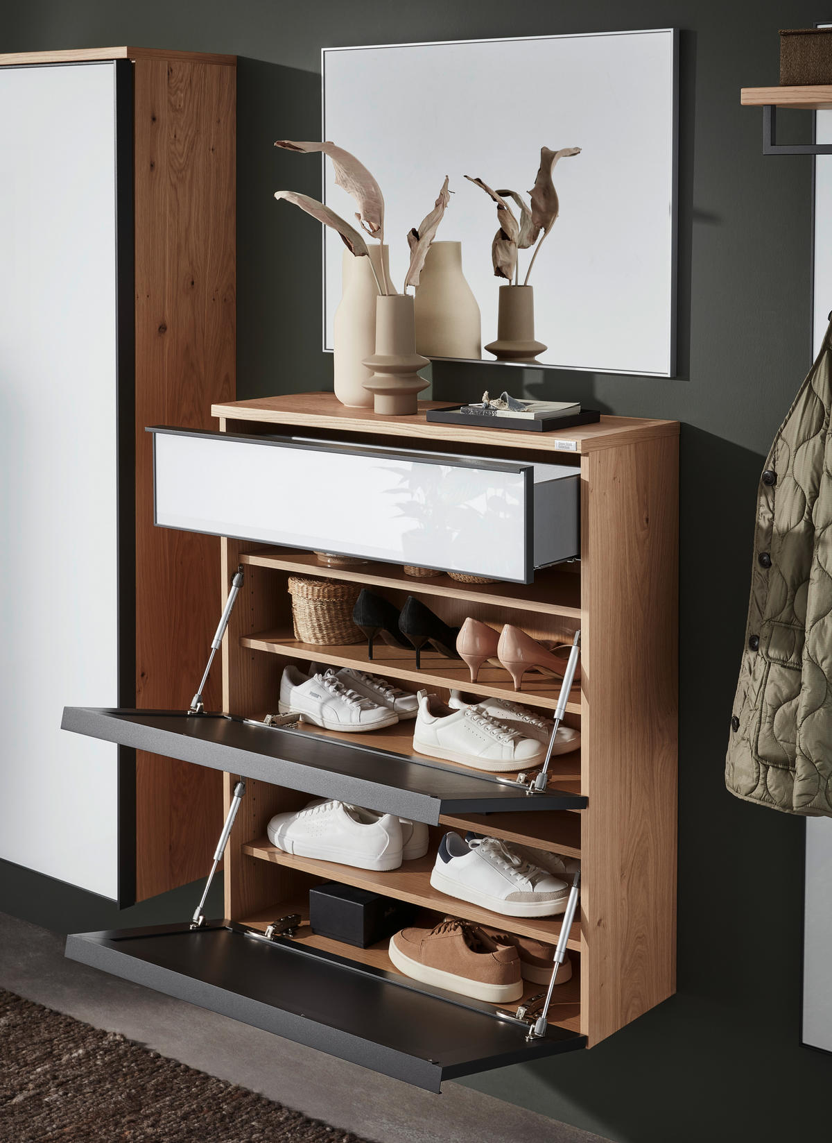 MEUBLE À CHAUSSURES SUSPENDU  in 84/102/31 cm  - Weiss/Eichefarben, Design, Glas/Holz (84/102/31cm) - Dieter Knoll