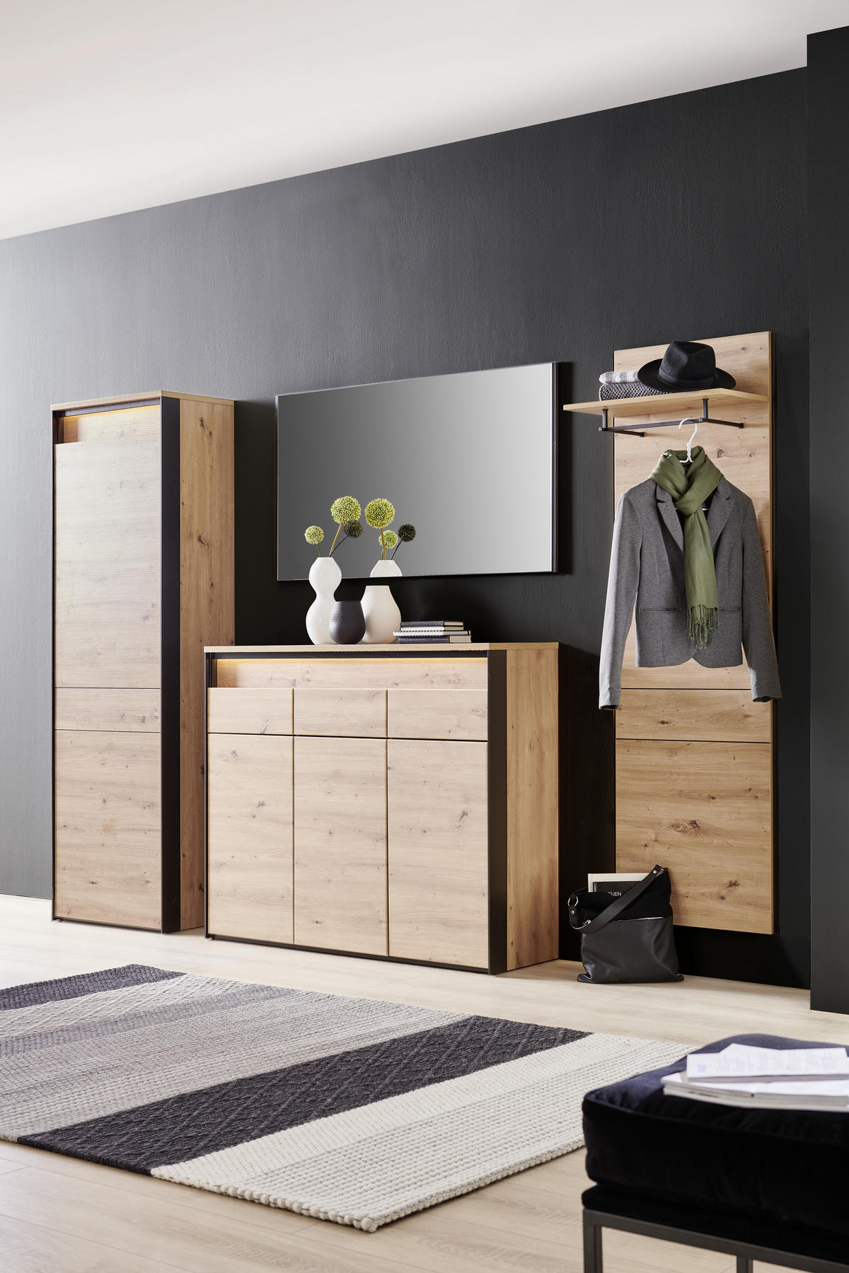 WANDSPIEGEL 125/70/2 cm    - Schwarz, Konventionell, Glas/Holzwerkstoff (125/70/2cm) - Voleo
