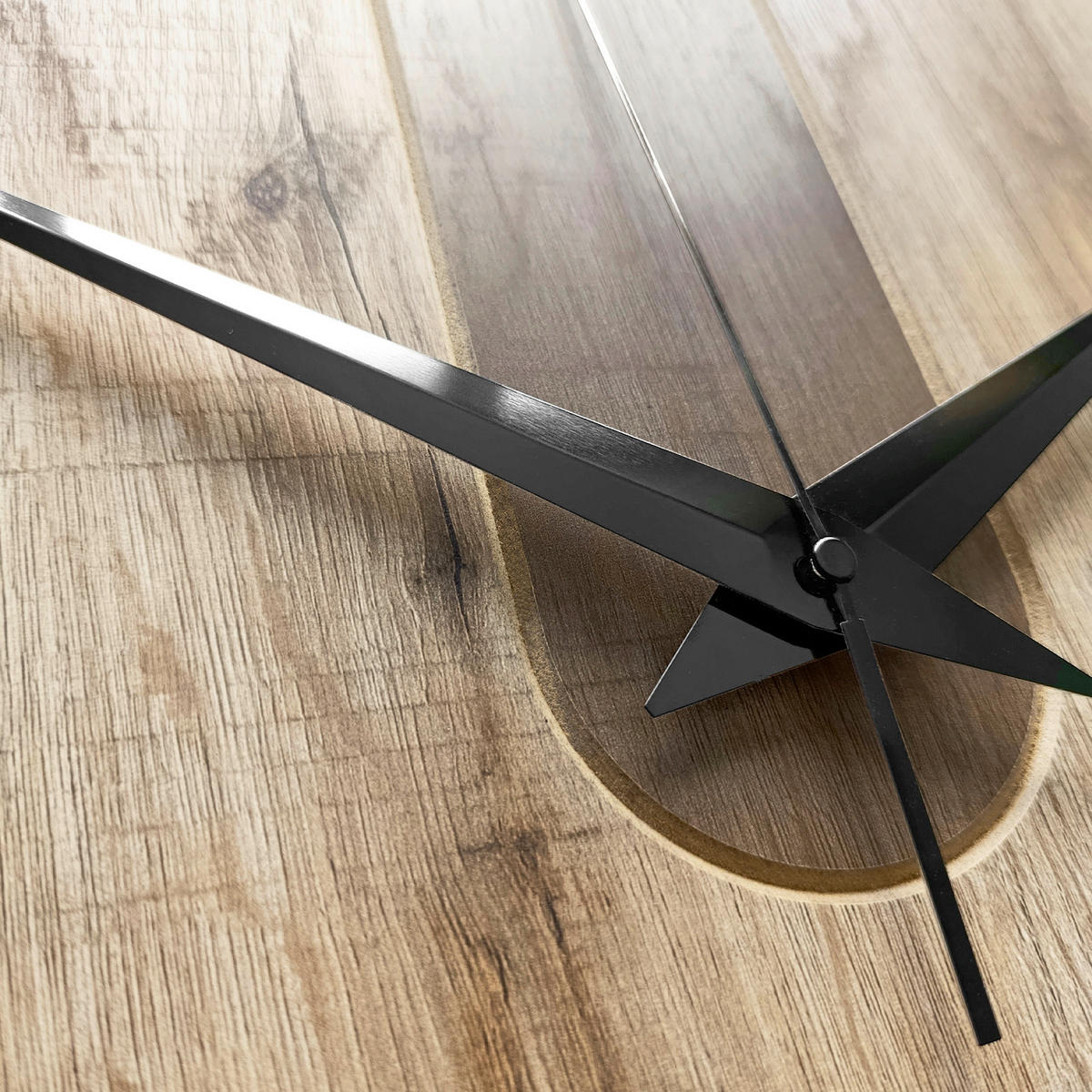 WANDUHR - Schwarz, Eichefarben  - Eichefarben/Schwarz, Basics, Holz/Kunststoff (57cm)