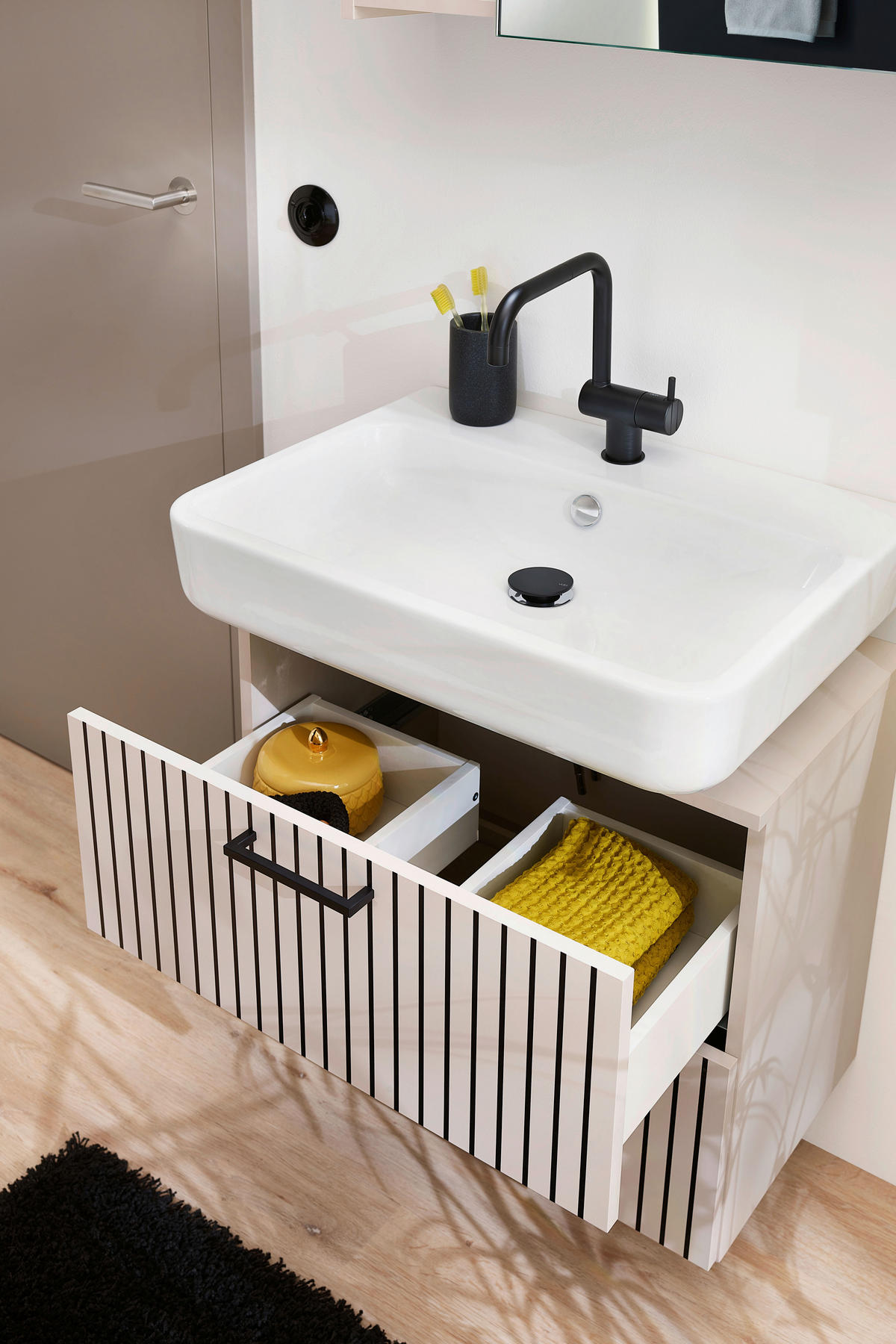 BADEZIMMER 5-teilig  in 185 cm  - Kaschmir/Schwarz, Trend, Glas/Holzwerkstoff (185cm) - Respekta