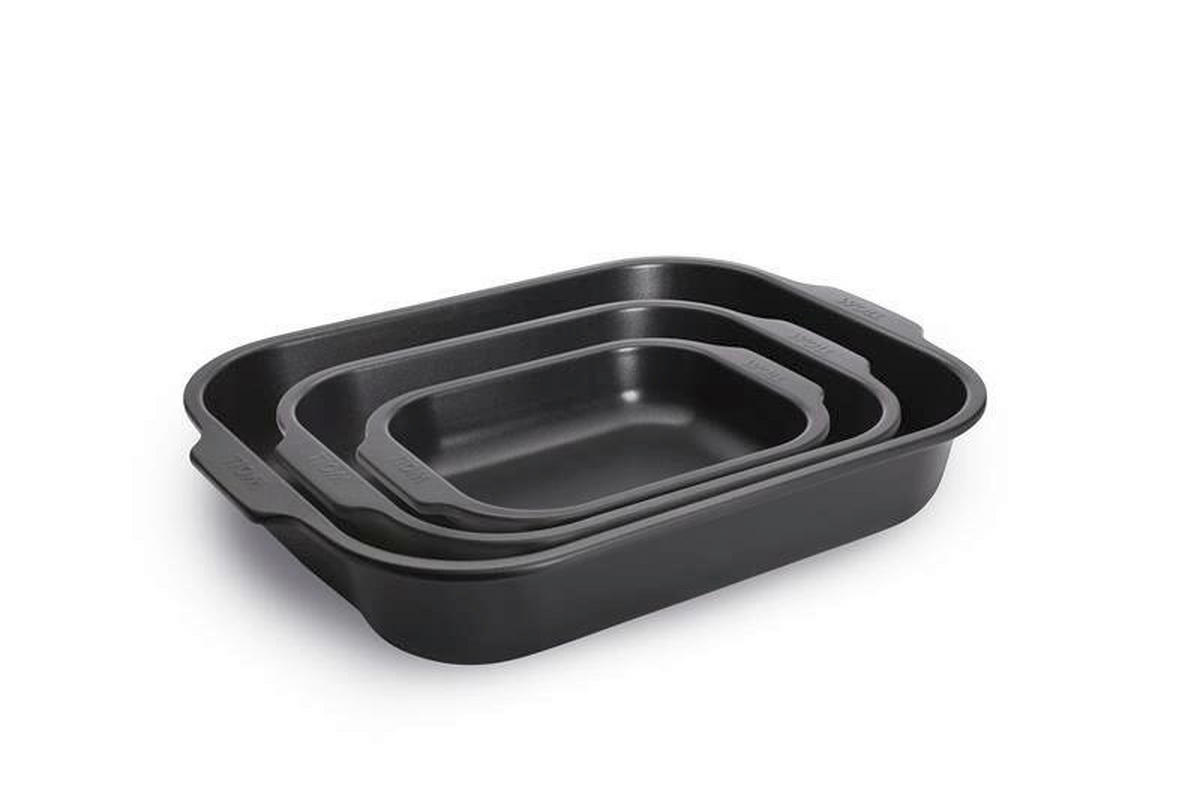 BRATFORM  - Schwarz Hochglanz/Schwarz, Basics, Keramik (38/30/8cm) - WOLL