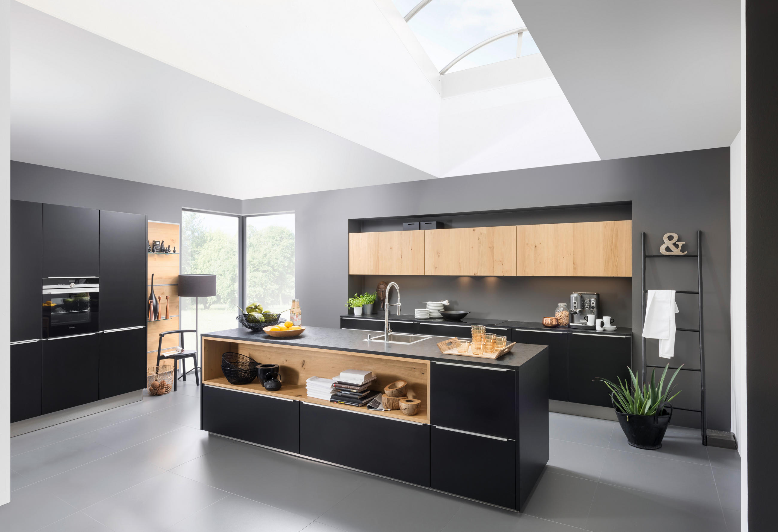 EINBAUKÜCHE   - Eichefarben/Schwarz, Design, Holzwerkstoff - Dieter Knoll