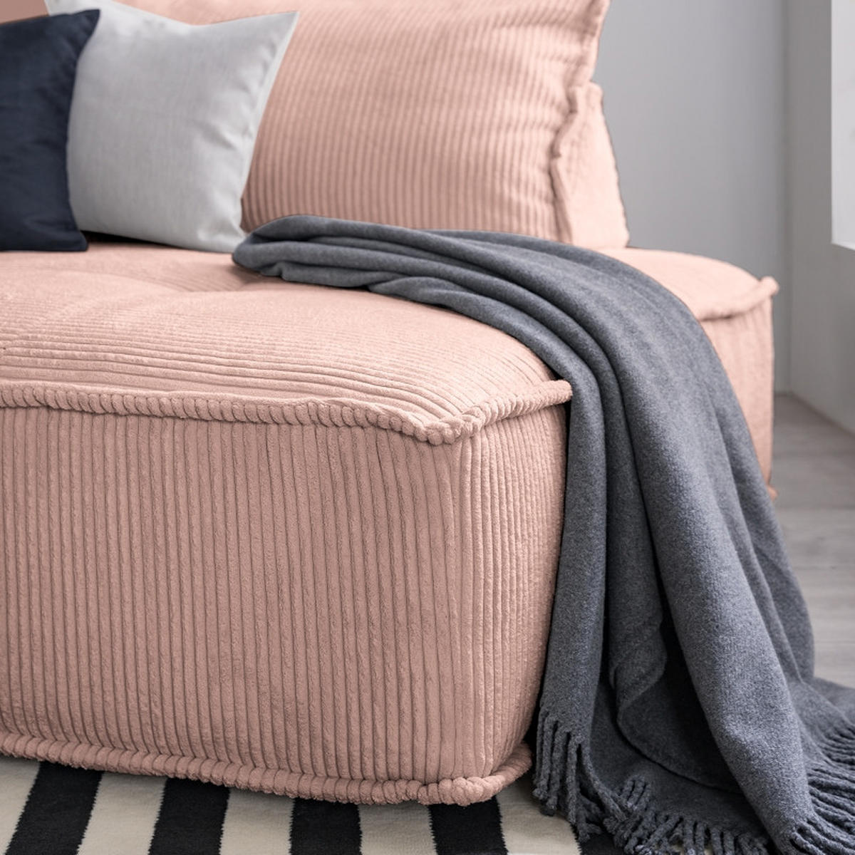 RÜCKENKISSEN   83/25/42 cm  - Flieder, Modern, Textil (83/25/42cm) - Trendmanufaktur