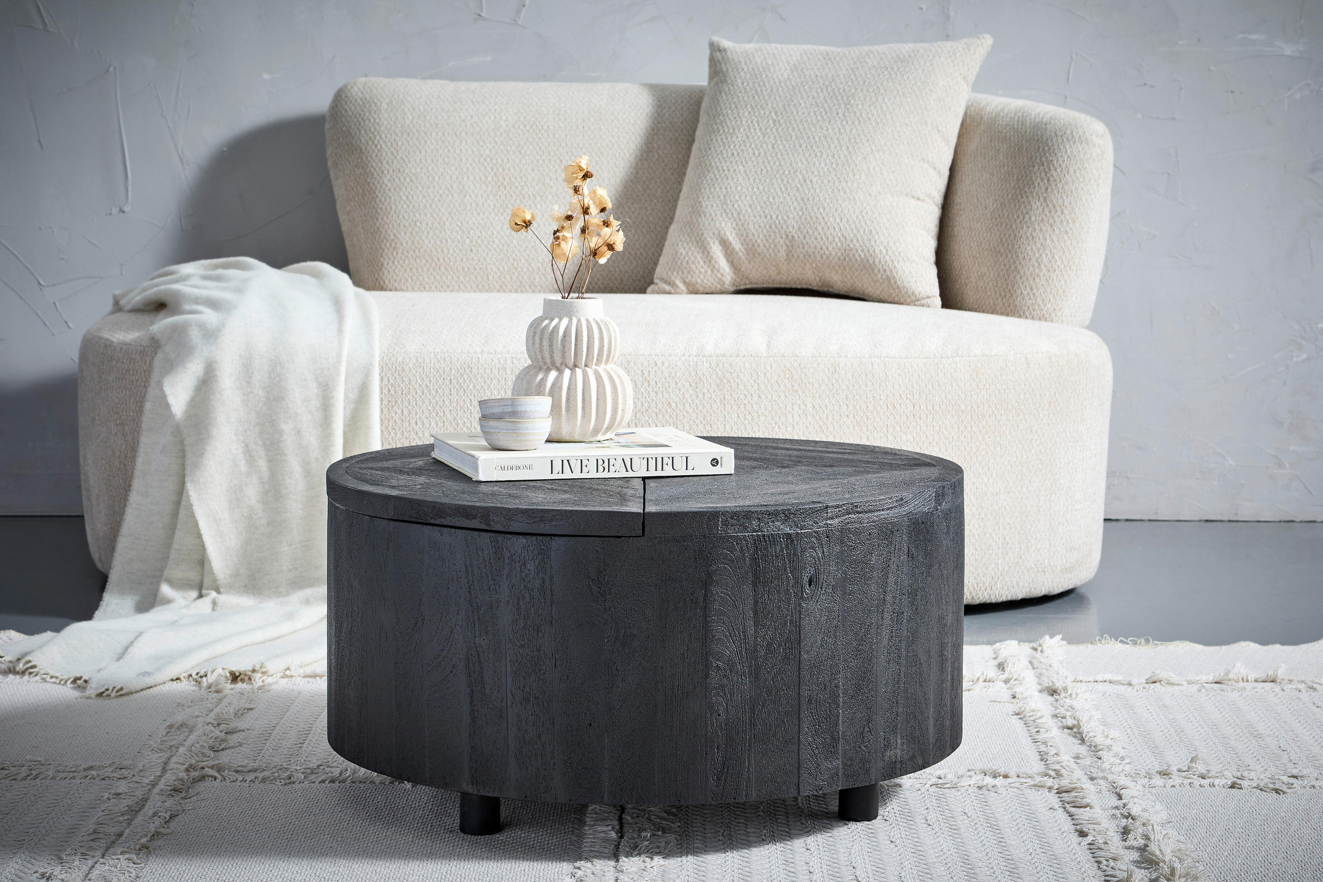COUCHTISCH Mangoholz vollmassiv 70/70/35 cm rund Schwarz  - Schwarz, Design, Holz (70/70/35cm) - Livetastic