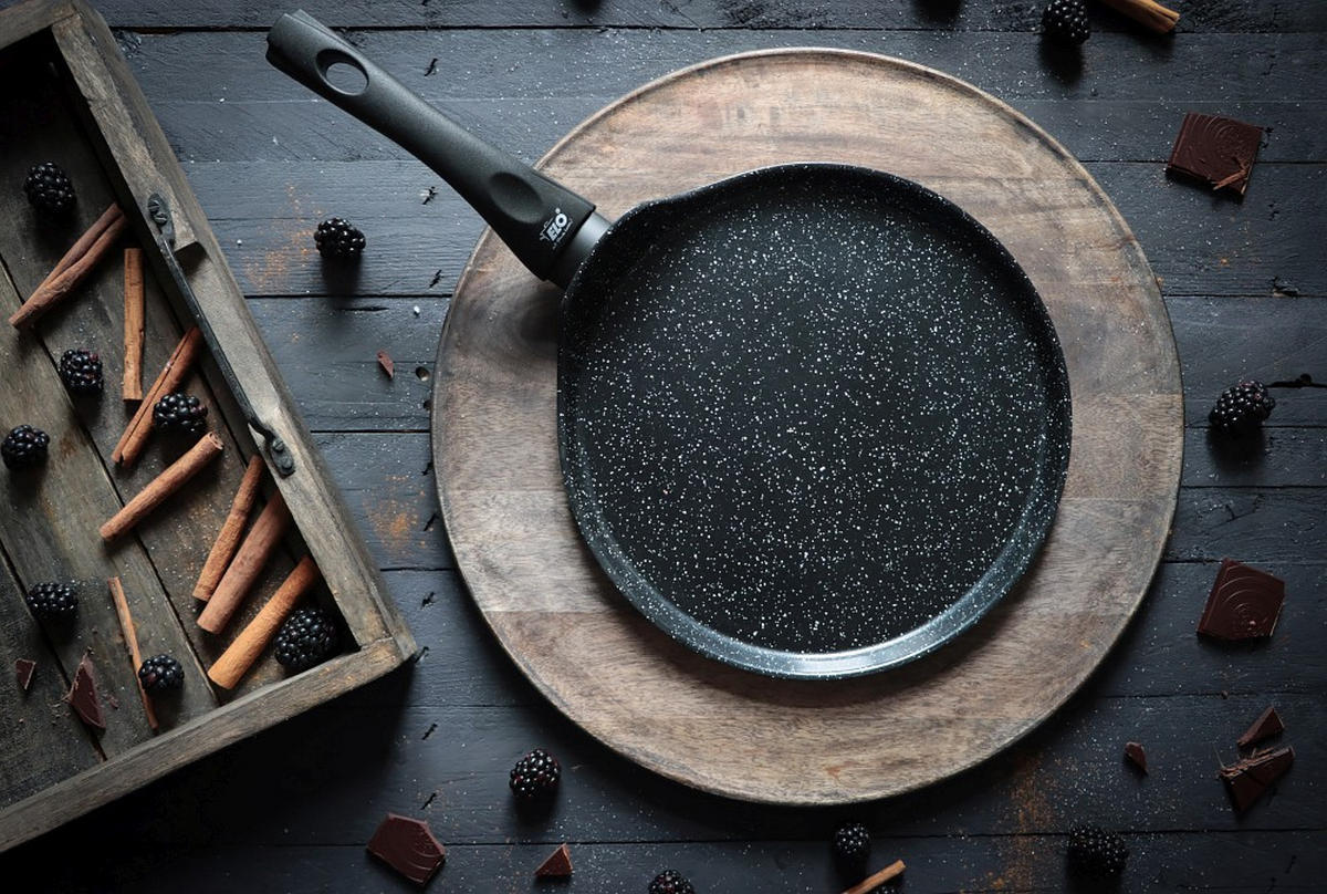 CREPESPFANNE 26 cm Keramikbeschichtung  - Schwarz, Basics, Metall (26cm) - ELO