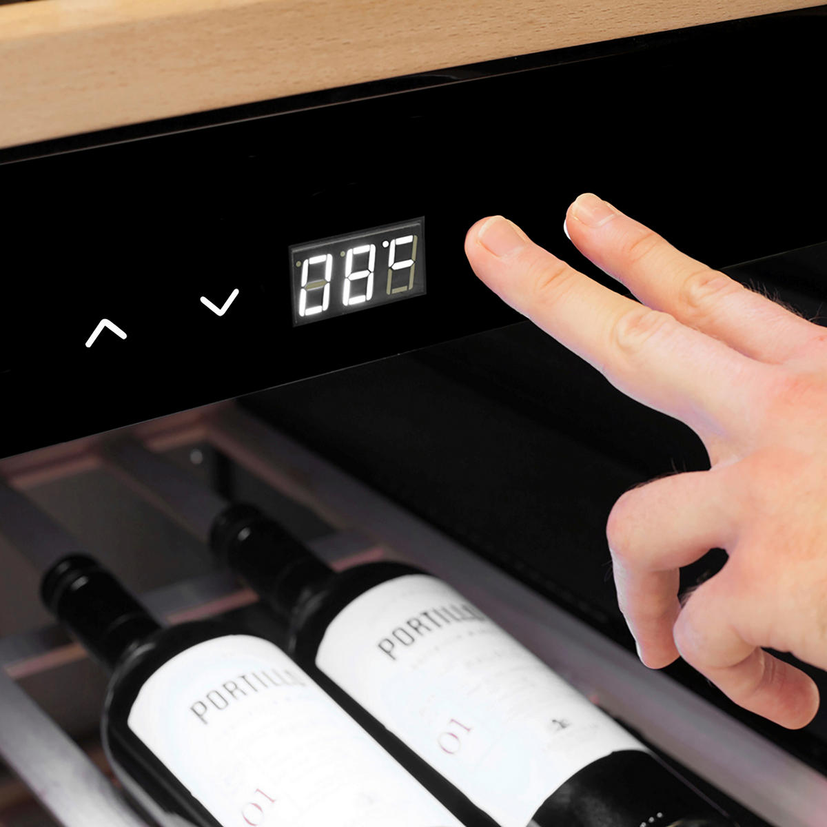 WEINKÜHLSCHRANK WineChef Pro 180 black  - Schwarz, Basics, Glas/Metall (59,5/186,0/69,0cm) - CASO Design