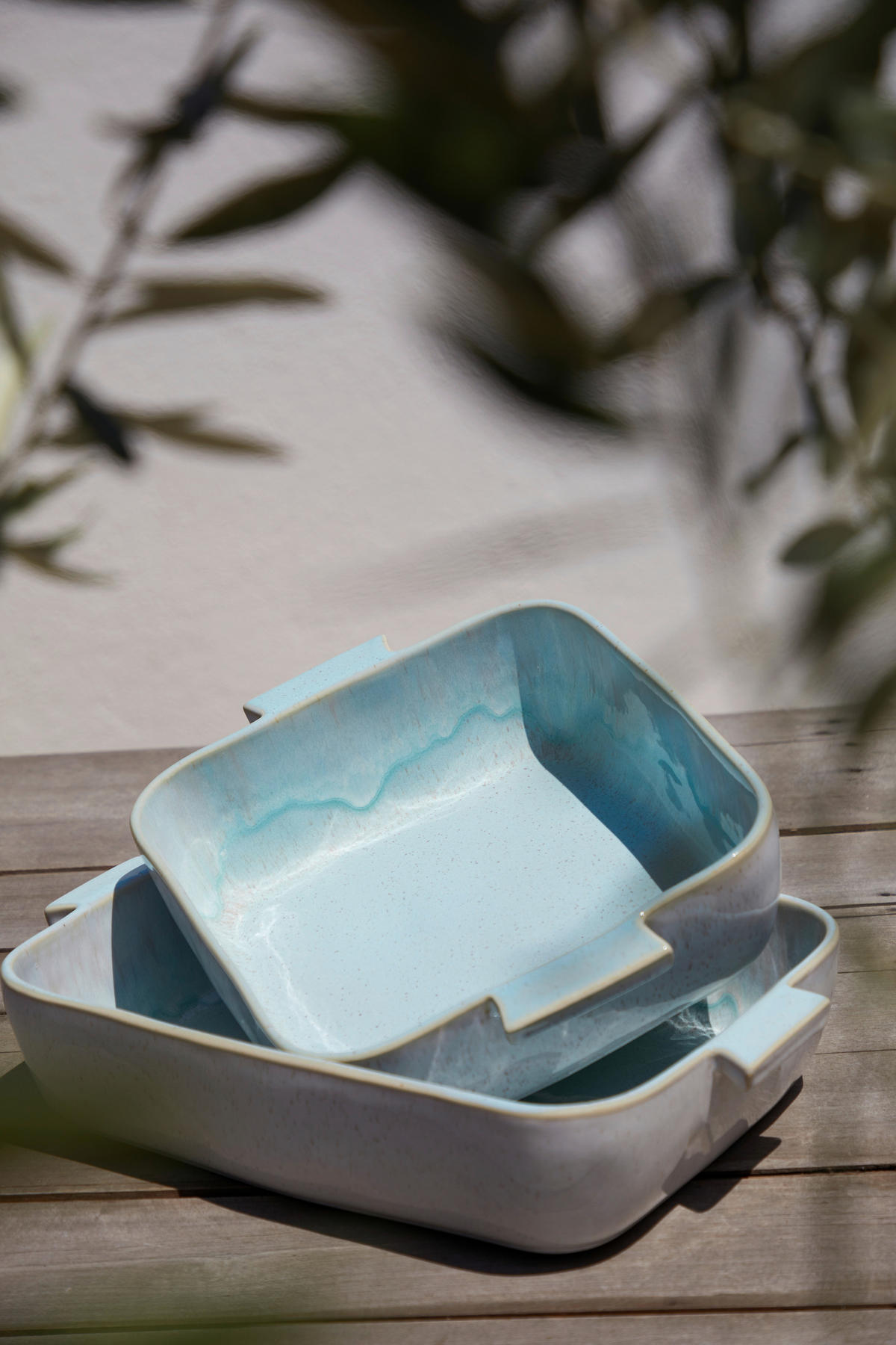 AUFLAUFFORM Keramik Feinsteinzeug  - Weiß Hochglanz/Hellblau, Basics, Keramik (32/27/9cm) - Costa Nova