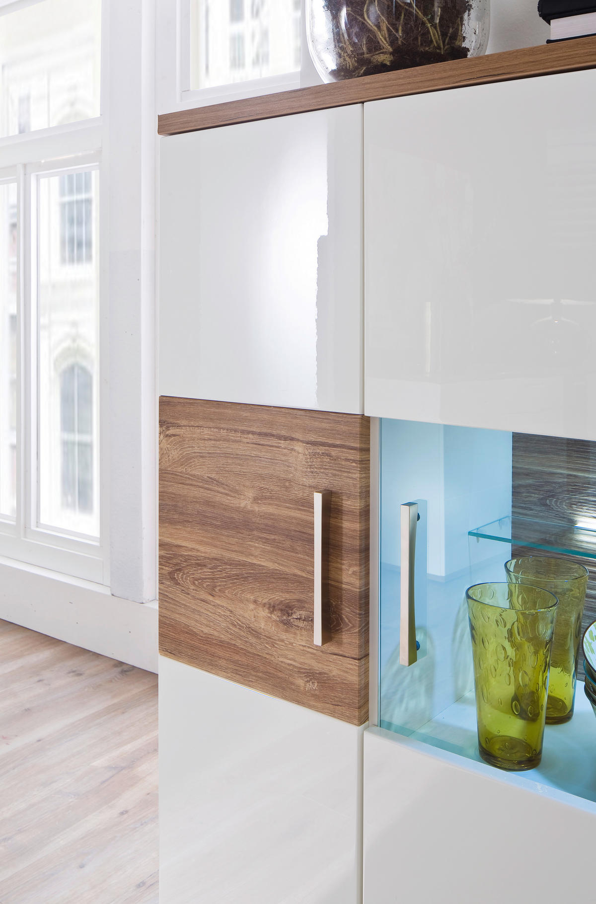 HIGHBOARD Colombo  in 120/135/37 cm  - Eichefarben/Weiß, Design, Glas/Holzwerkstoff (120/135/37cm) - Livetastic