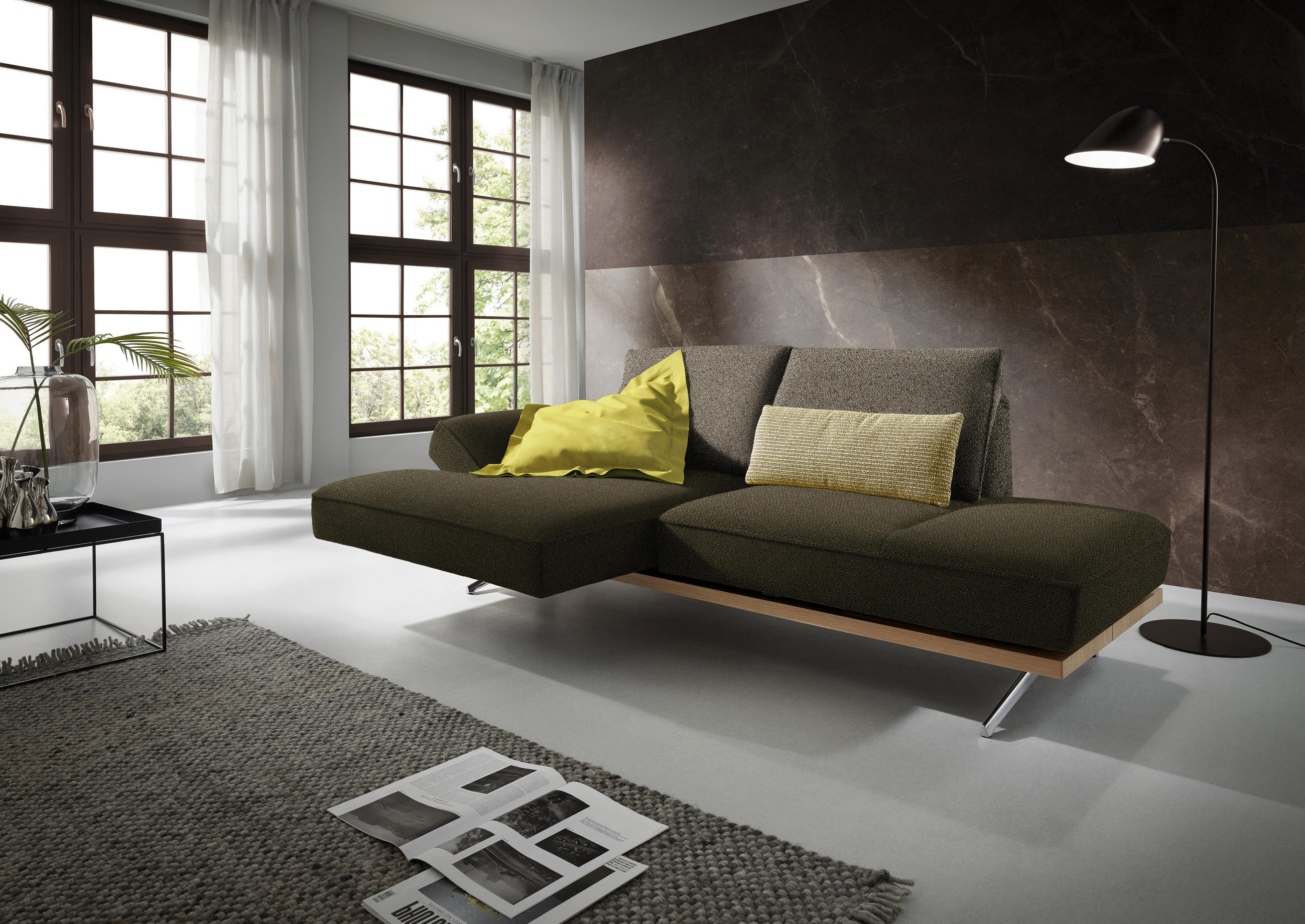 ECKSOFA  in Flachgewebe Grün, Olivgrün  132/240 cm  - Chromfarben/Olivgrün, Design, Holz/Textil (132/240cm) - Koinor